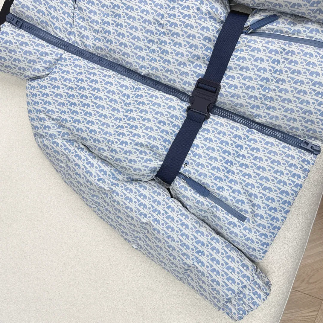 Куртки И Пуховики Женские Christian Dior 503851