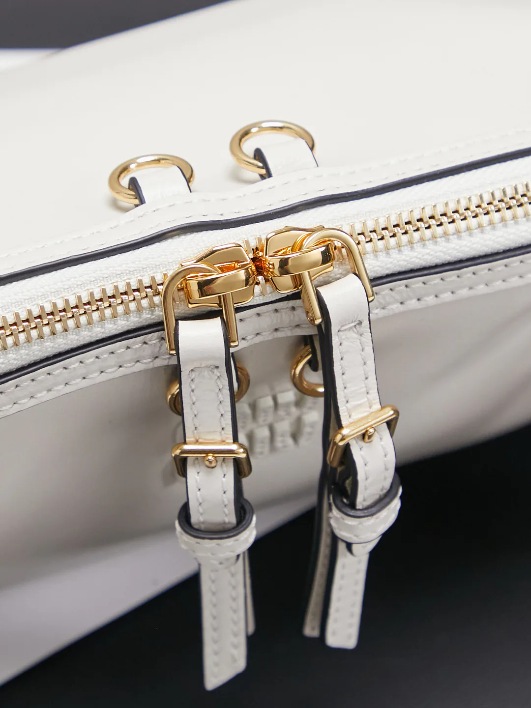 Сумки На Ремне Женские Miu Miu 11243504
