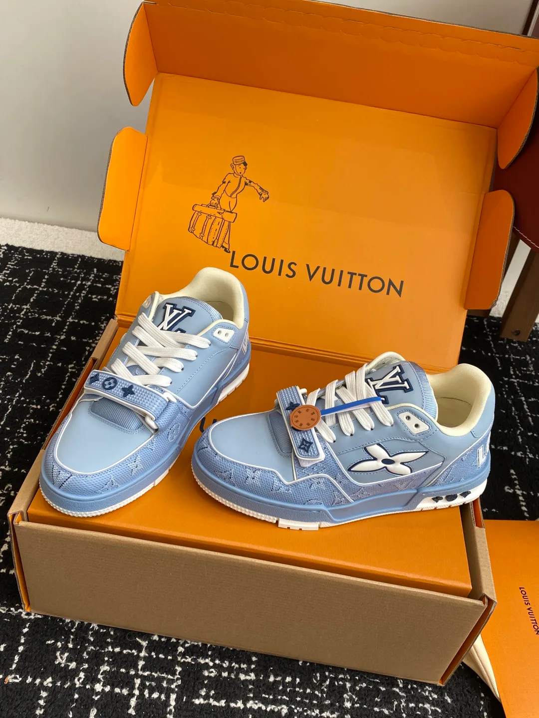 Кроссовки Женские Louis Vuitton 5438147