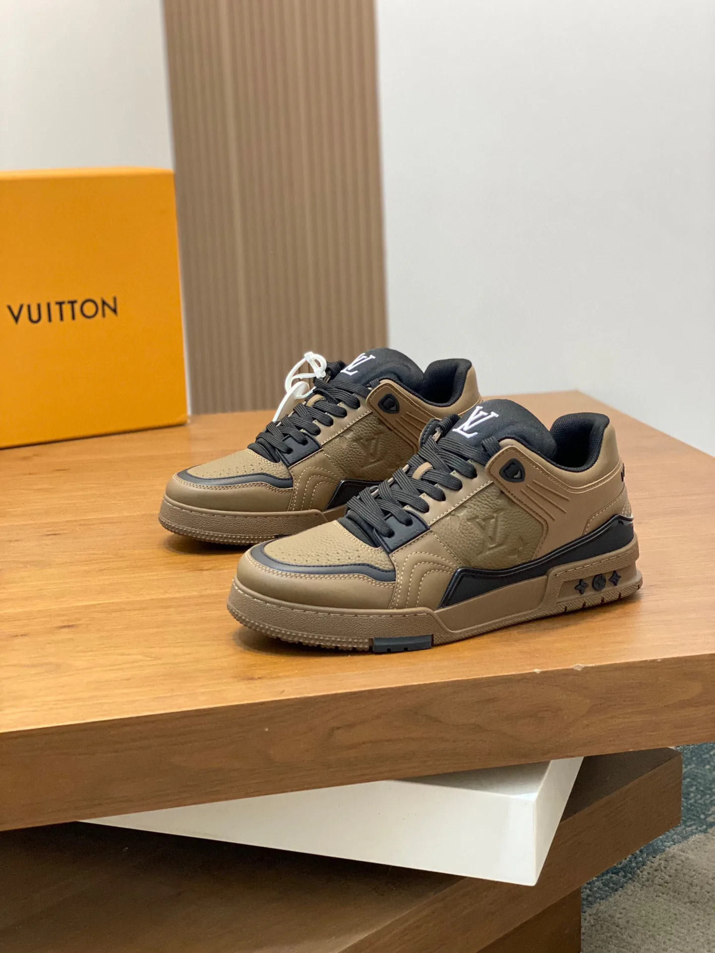 Кроссовки Мужские Louis Vuitton 4705631