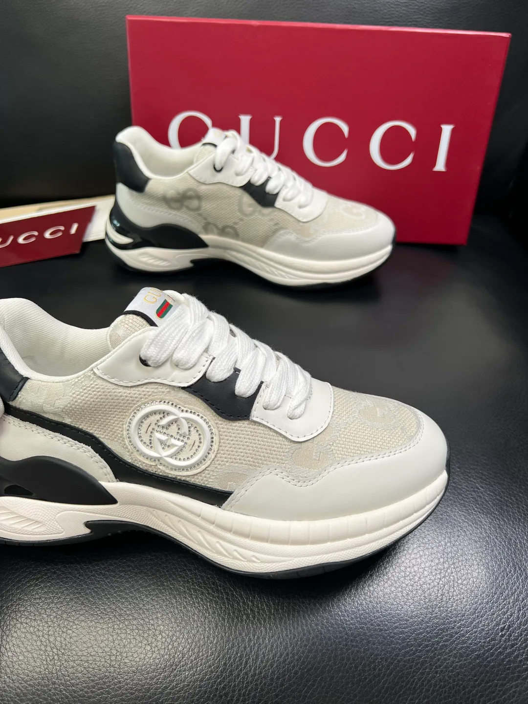 Кроссовки Мужские Gucci 982809