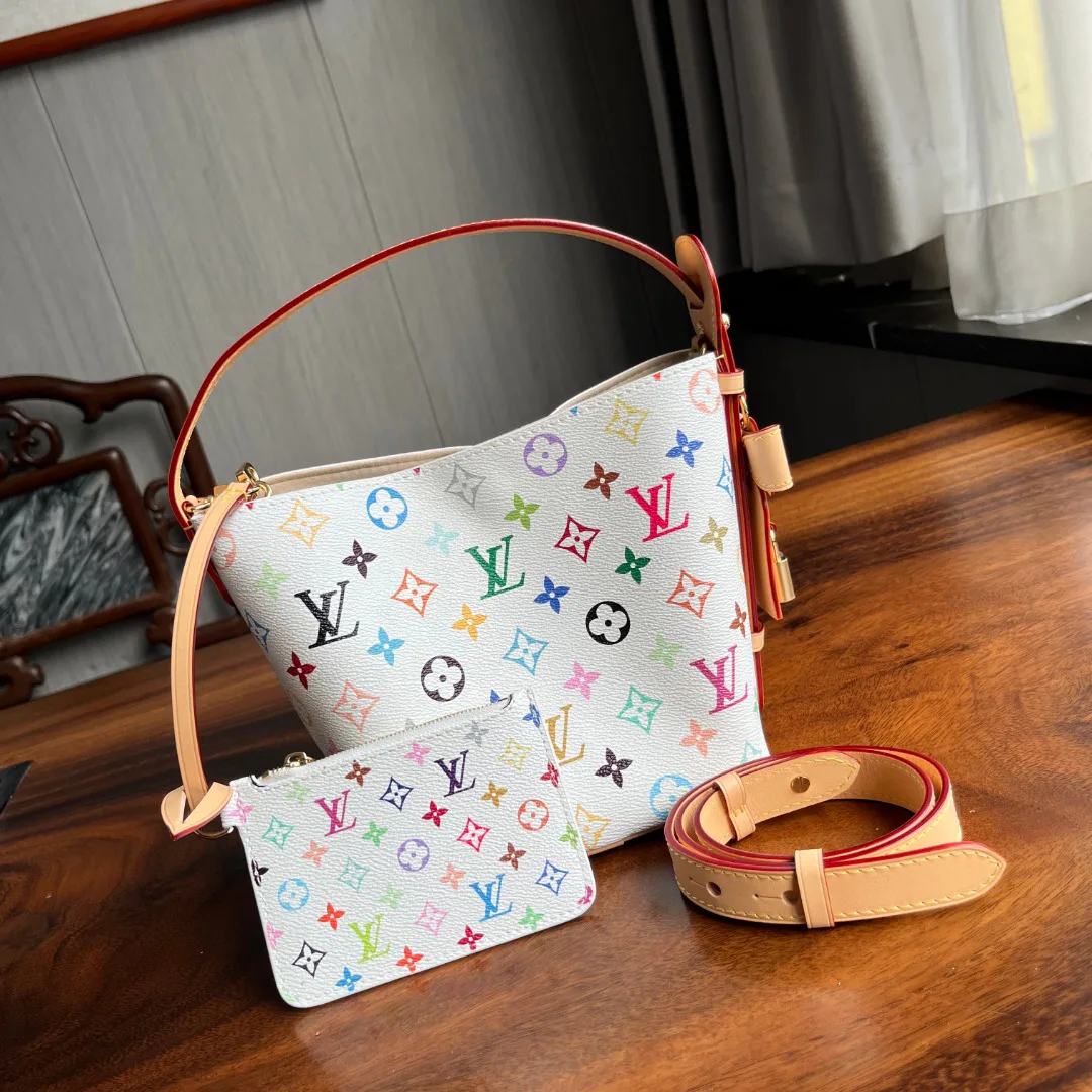 Классические Сумки Женские Louis Vuitton 5511820