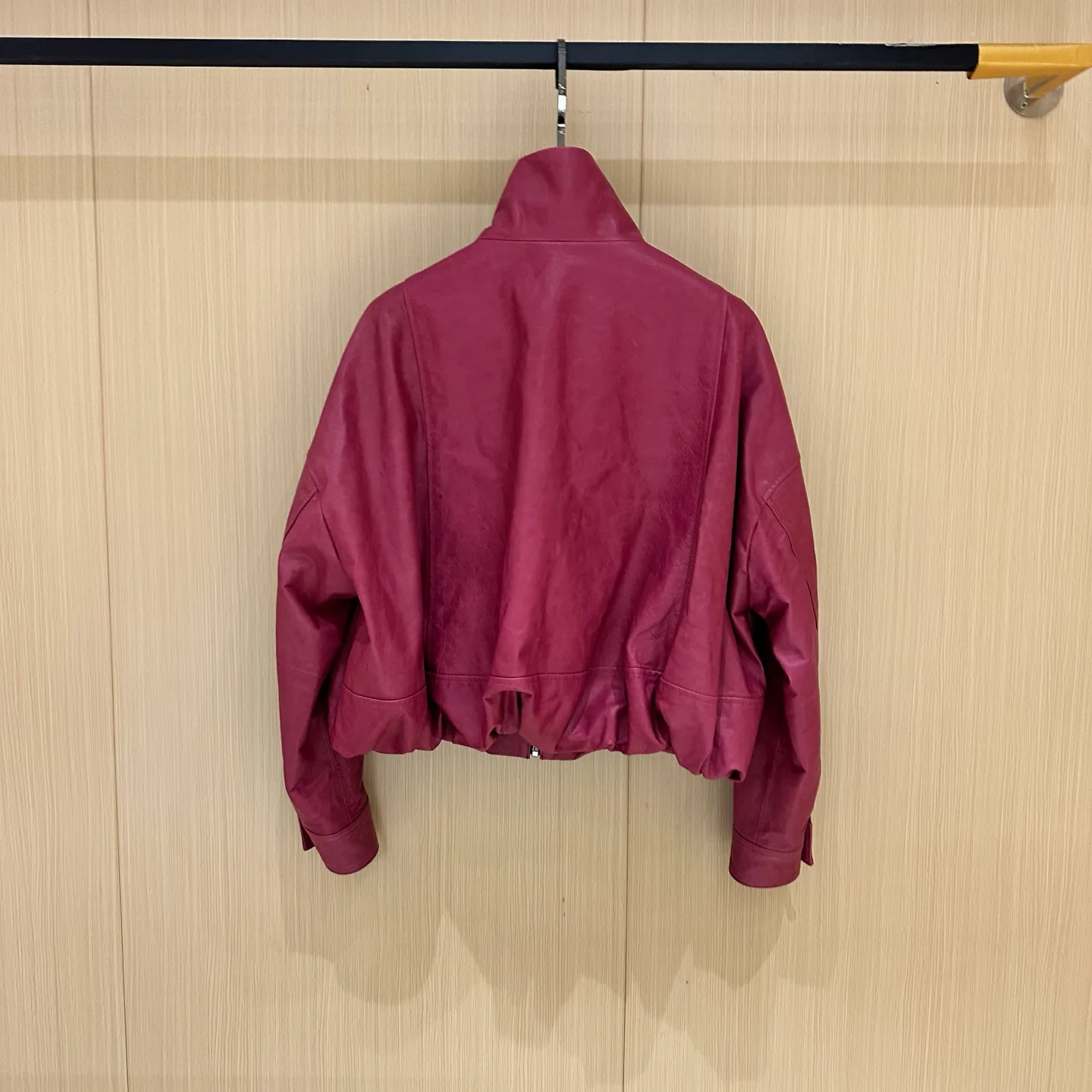 Кожаные Куртки И Дублёнки Женские Saint Laurent 11695473