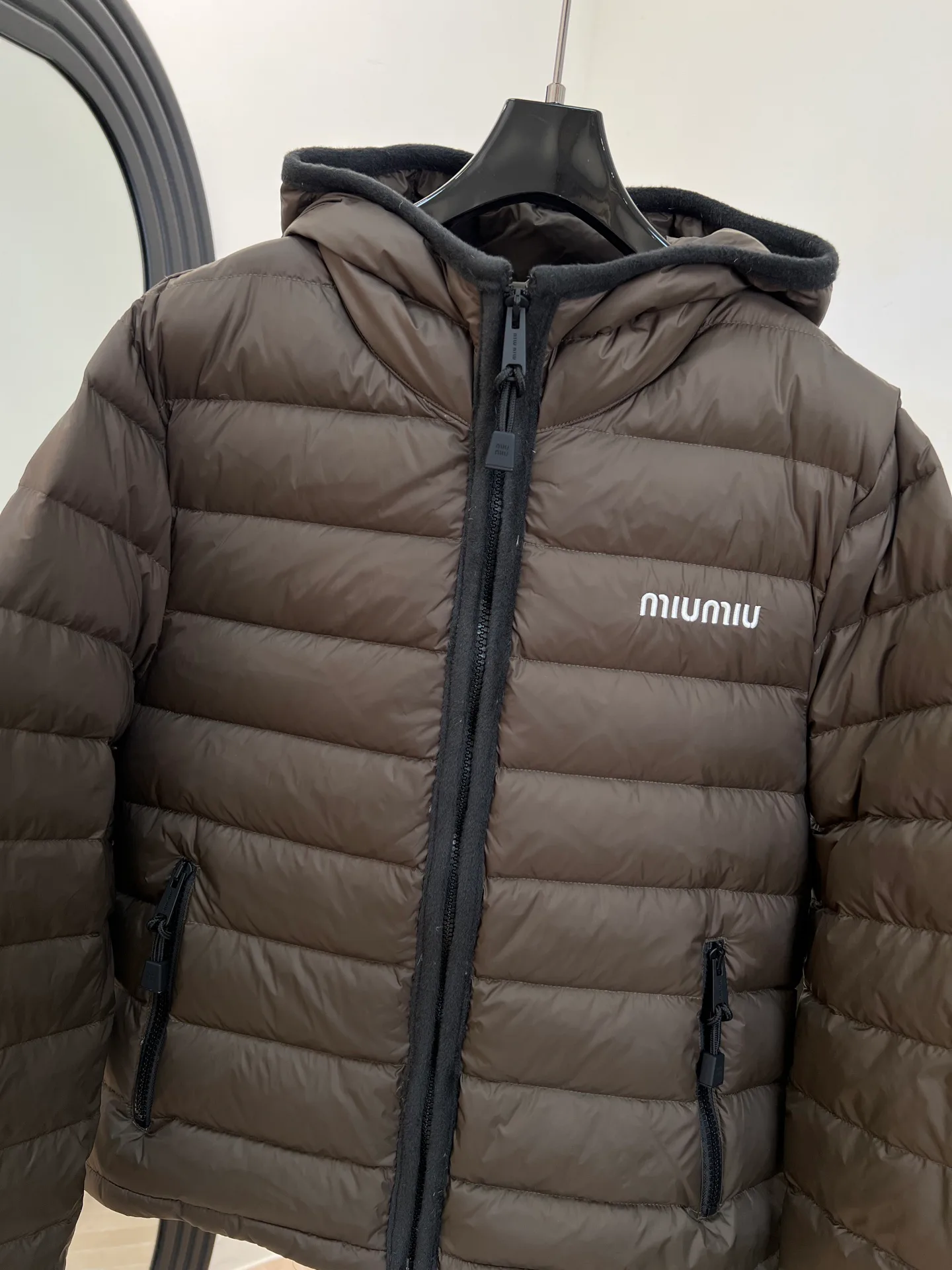 Куртки И Пуховики Женские Miu Miu 1449134