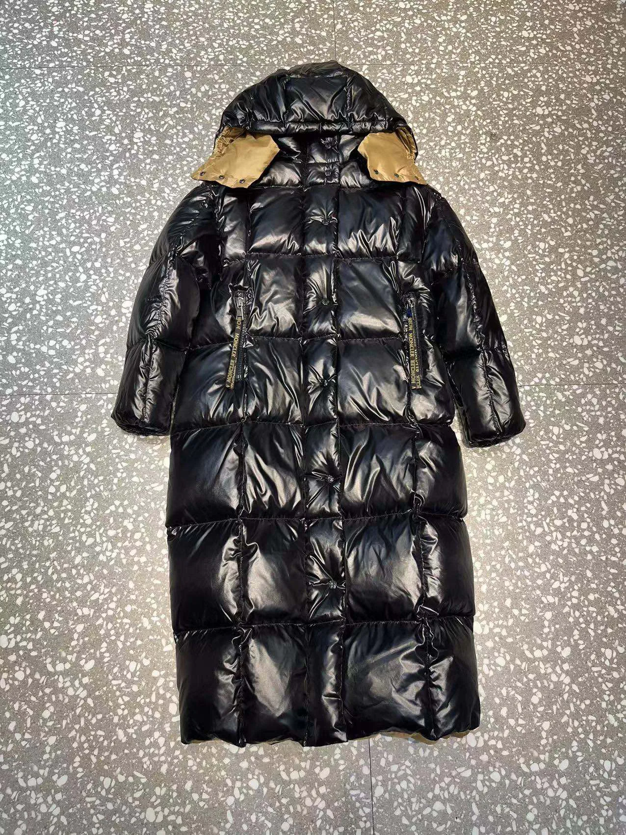 Куртки И Пуховики Женские Moncler 5046