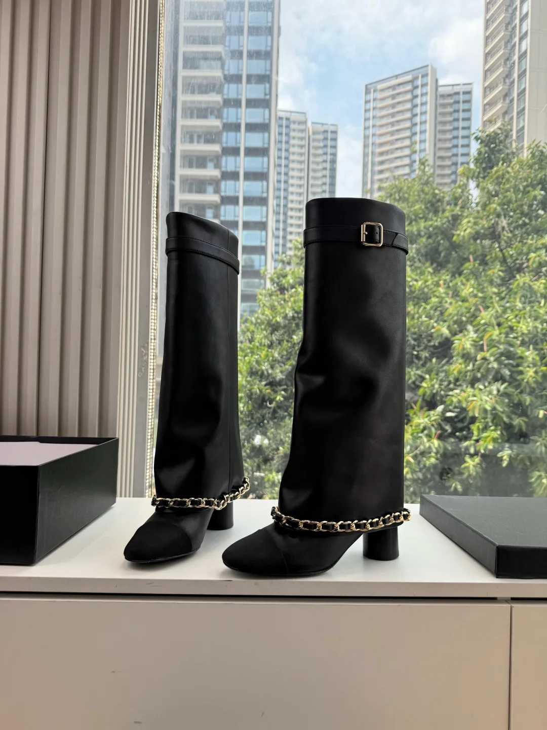 Сапоги Женские Chanel 18337123