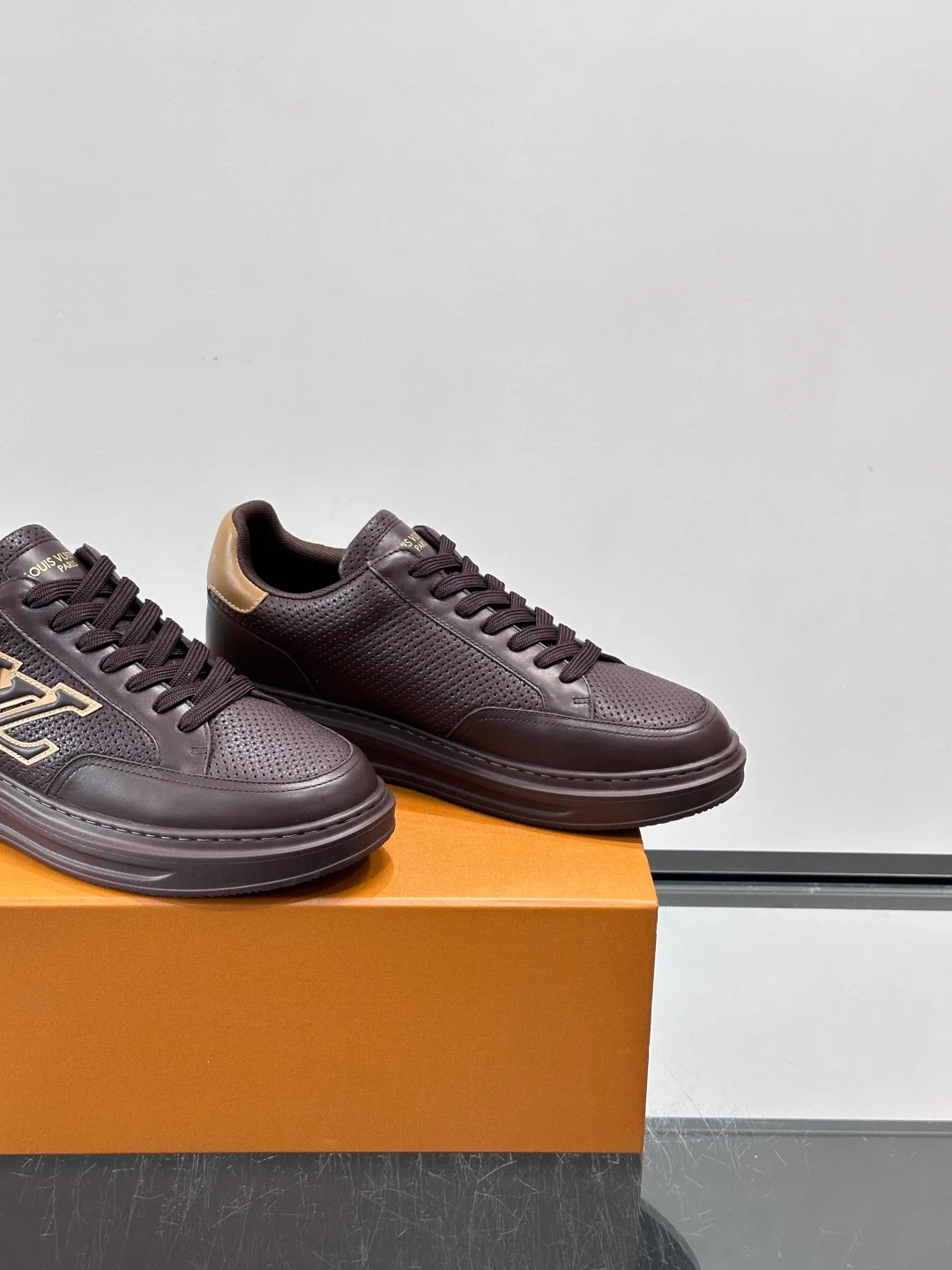 Кроссовки Мужские Louis Vuitton 13553741