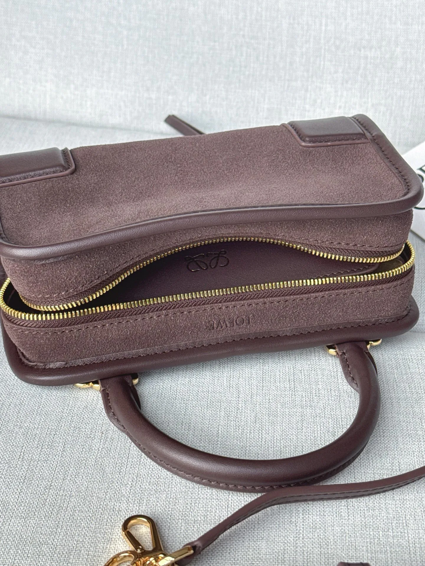 Классические Сумки Женские Loewe 12630166