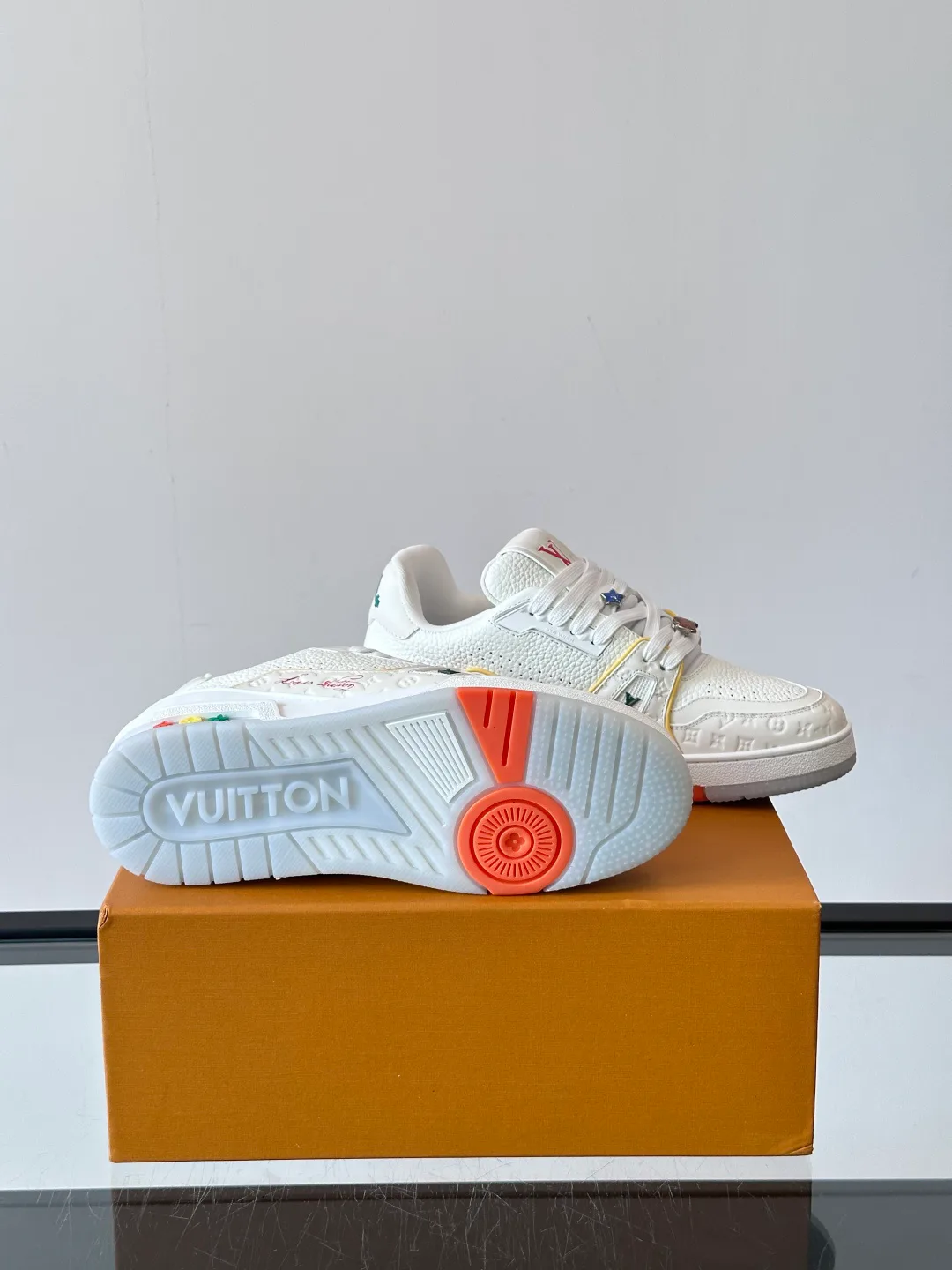 Кроссовки Мужские Louis Vuitton 13182427