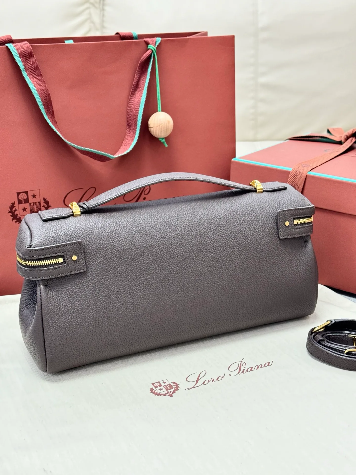 Классические Сумки Женские Loro Piana 11472665