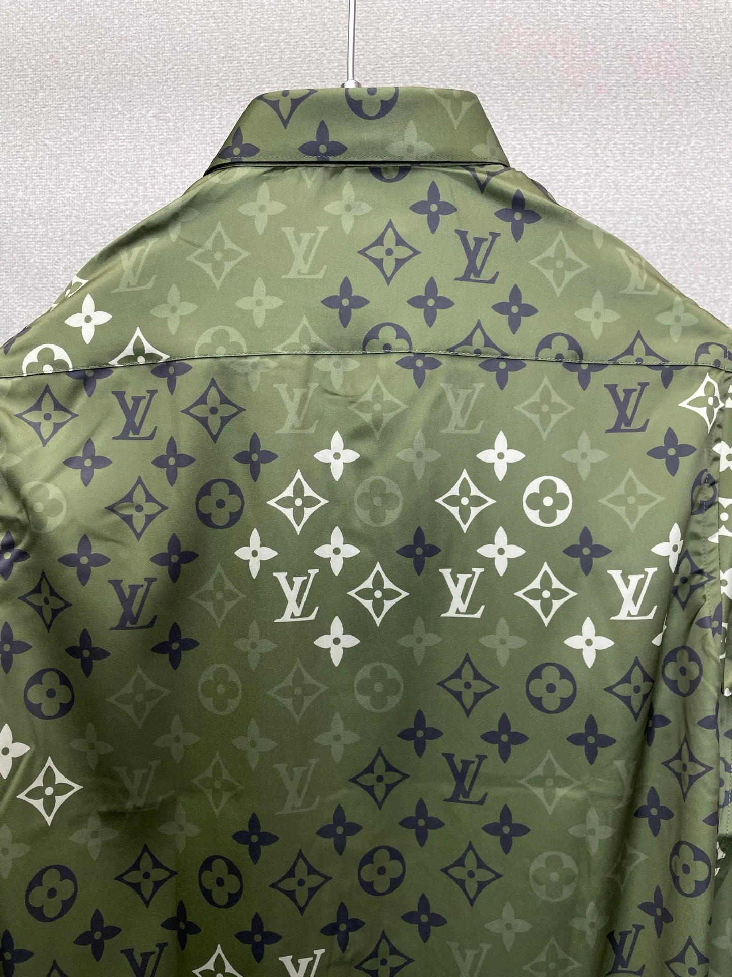 Рубашки Мужские Louis Vuitton 18795836