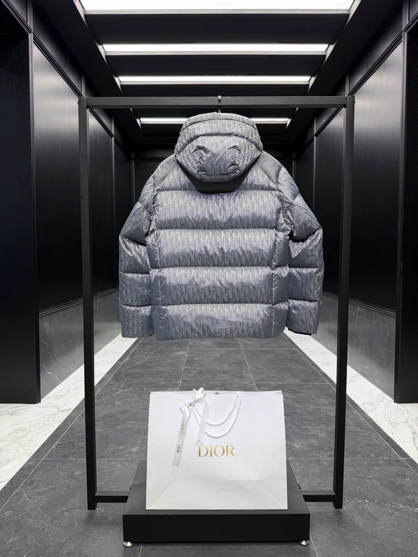 Куртки И Пуховики Мужские Christian Dior 1220496