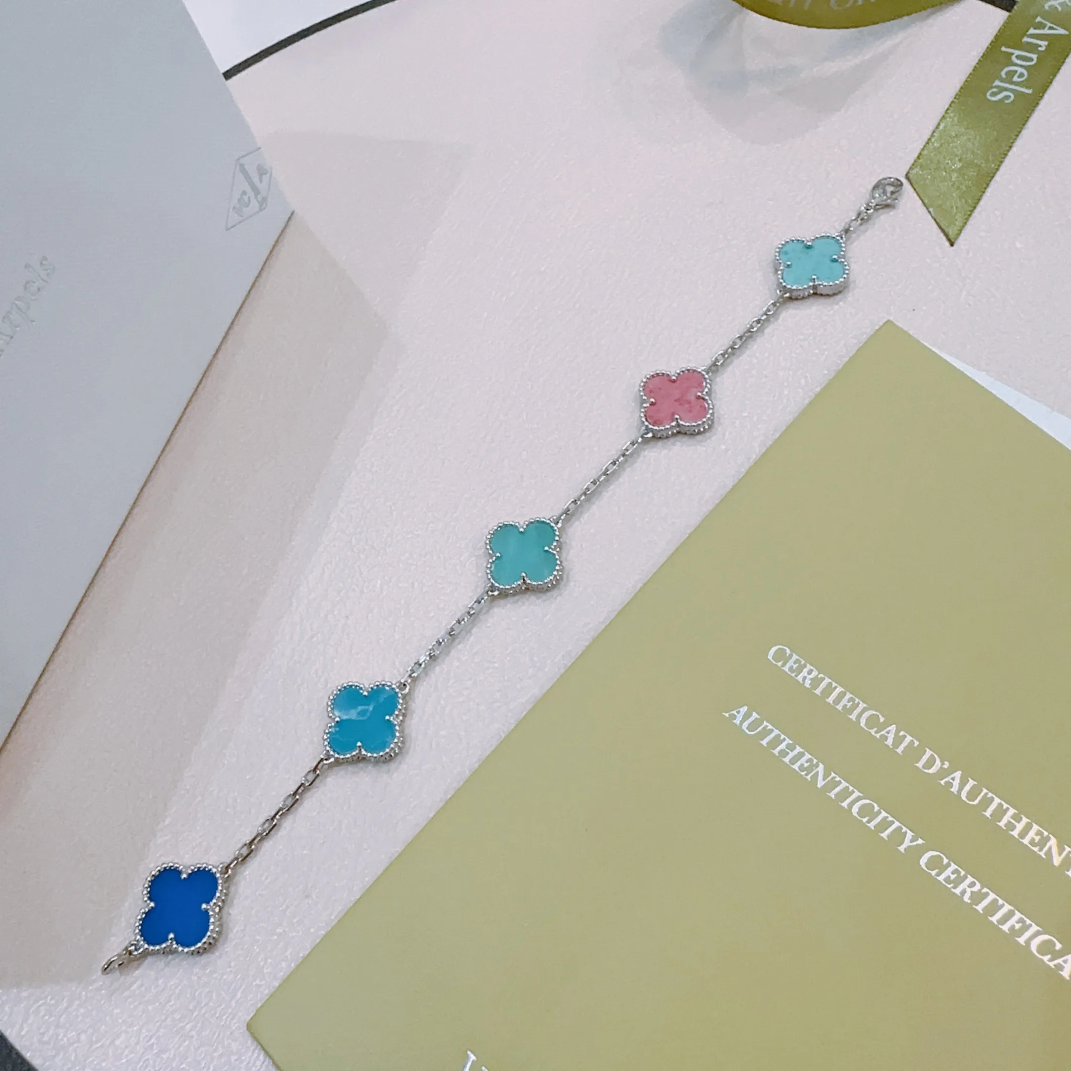 Бижутерия Van Cleef & Arpels 91320