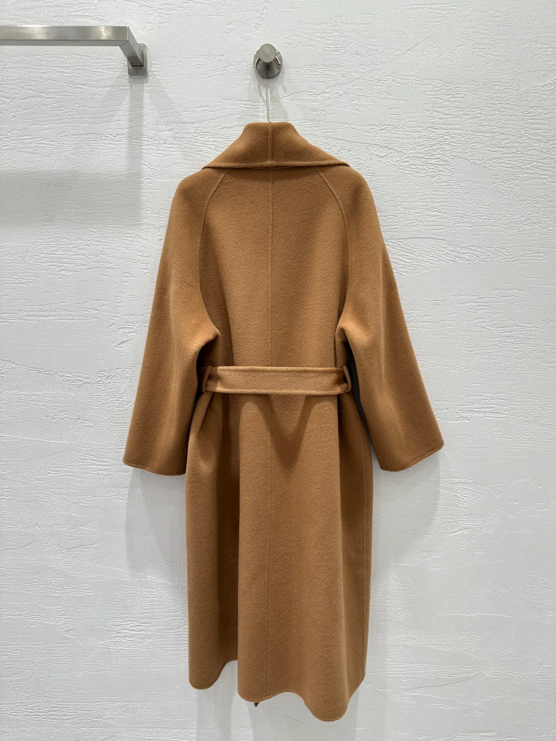 Пальто Женские Fendi 18226745