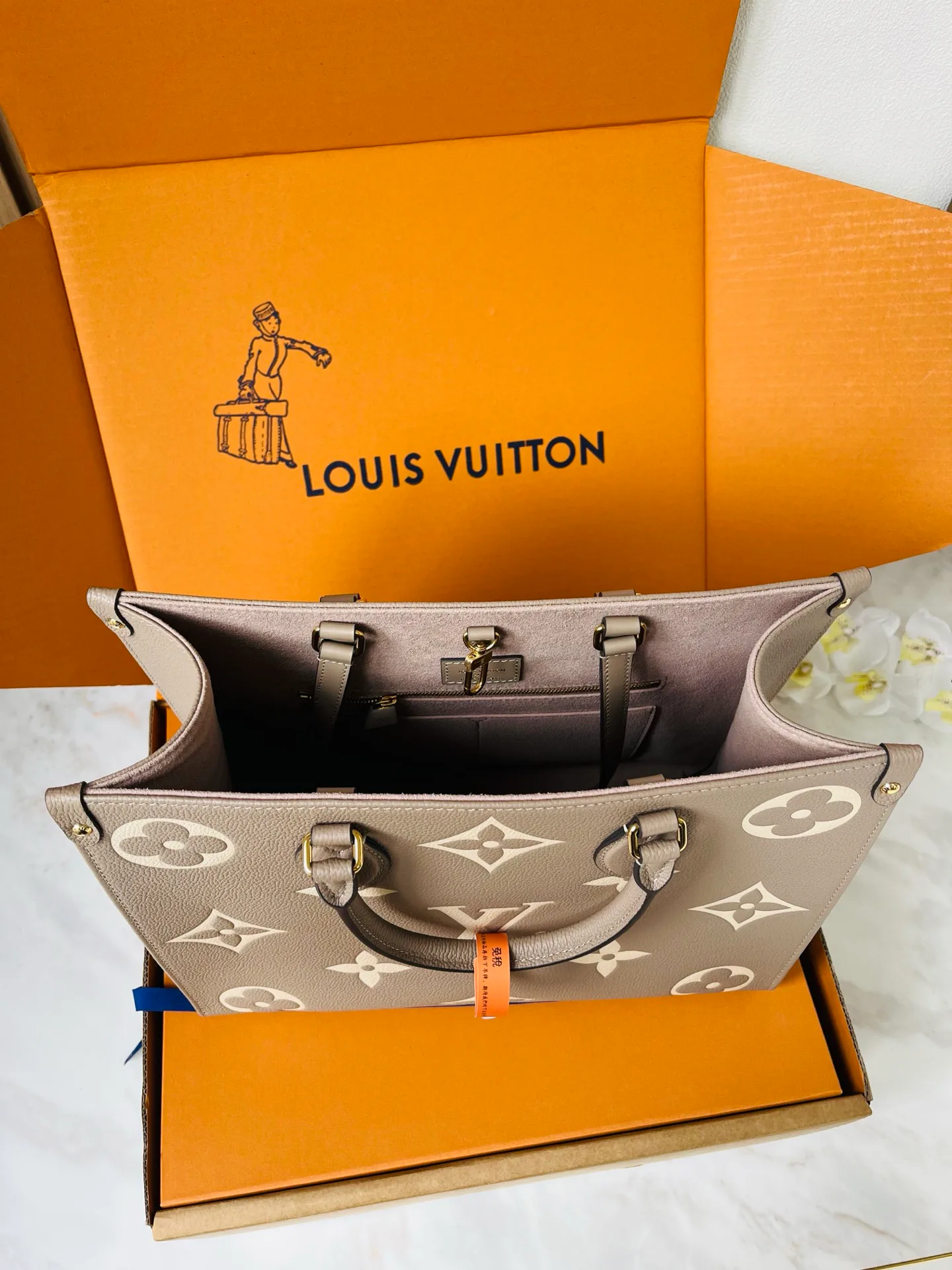 Классические Сумки Женские Louis Vuitton 12569322