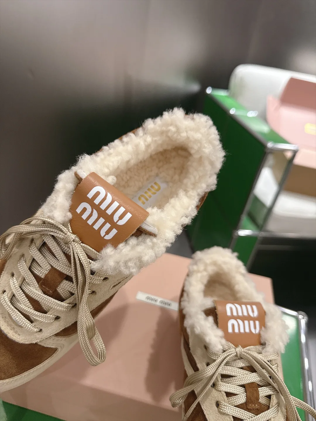 Кроссовки Женские Miu Miu 18677748