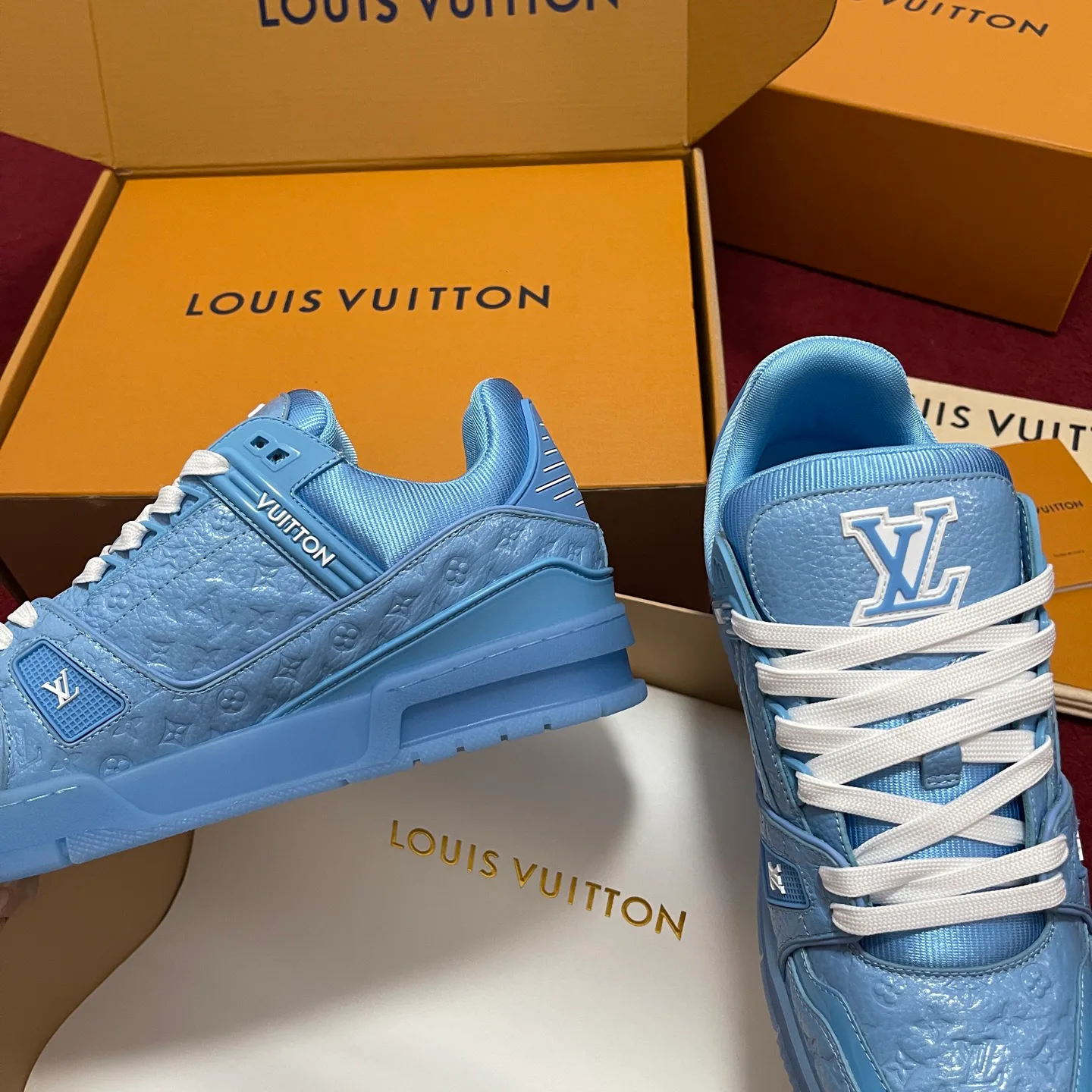 Кроссовки Женские Louis Vuitton 245642