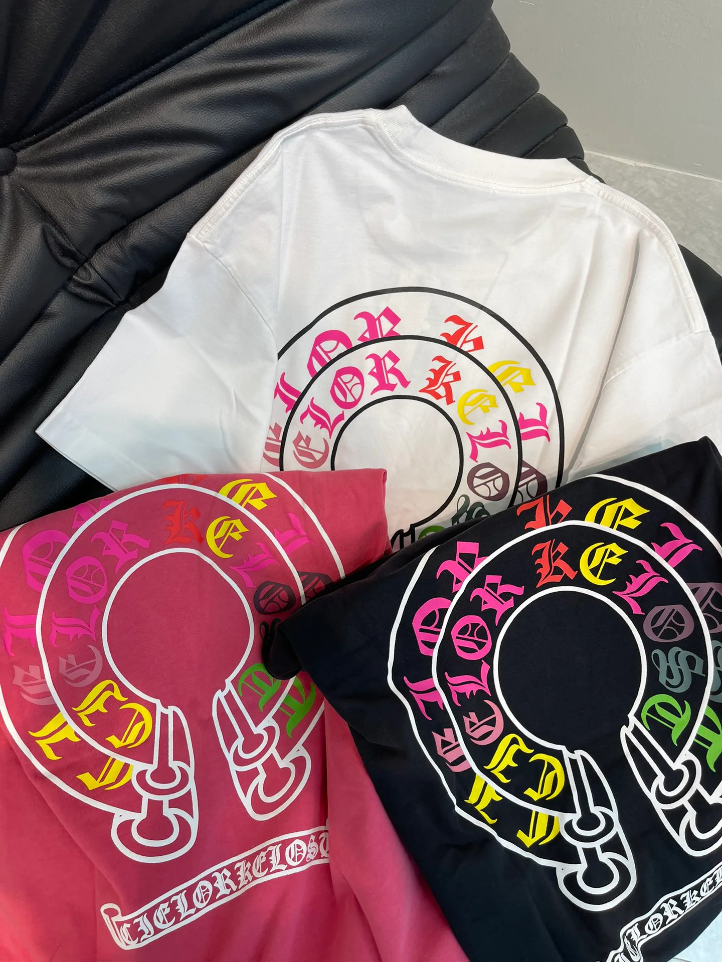 Футболки Женские Chrome Hearts 18012