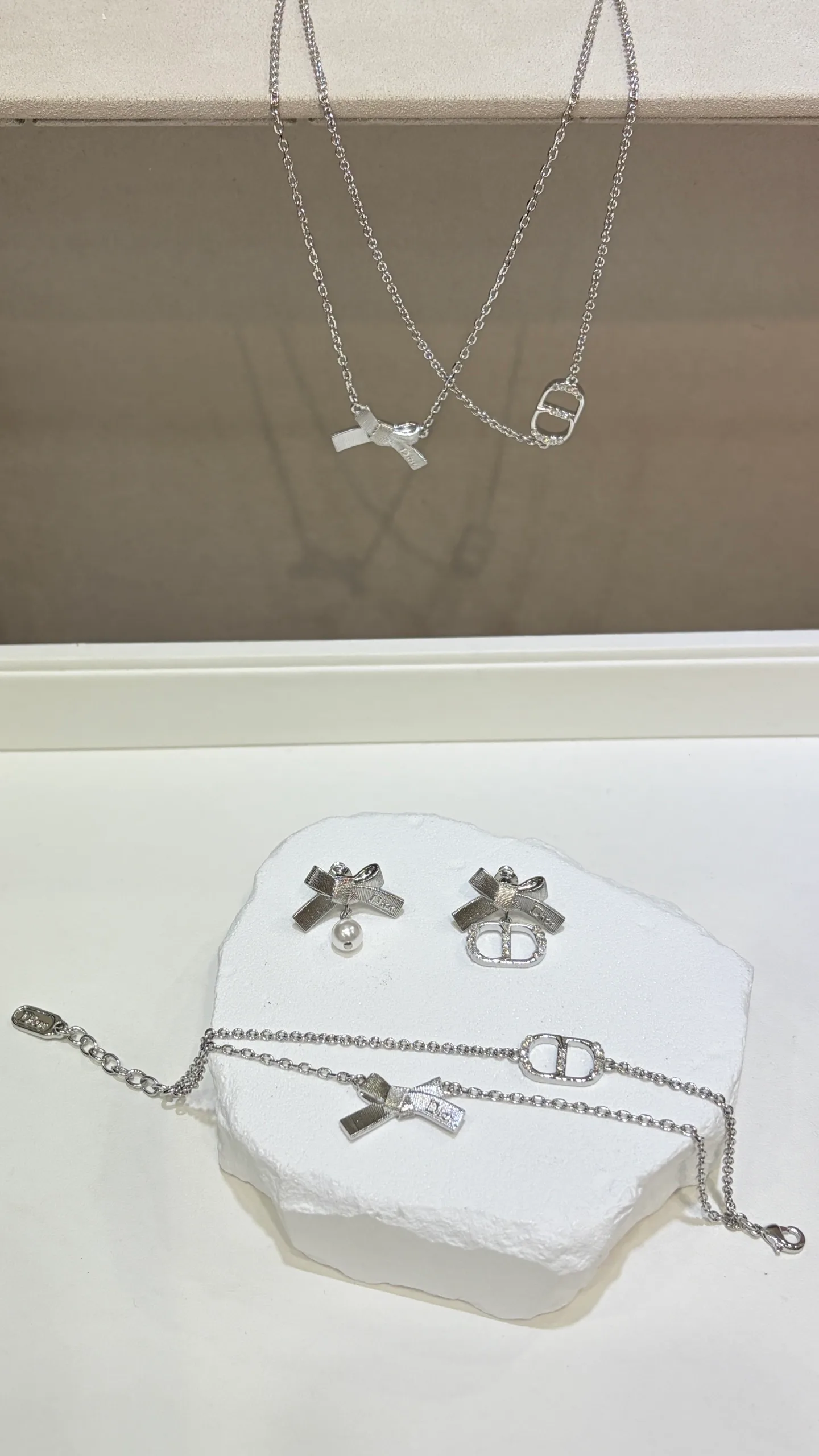 Бижутерия Christian Dior 18123129