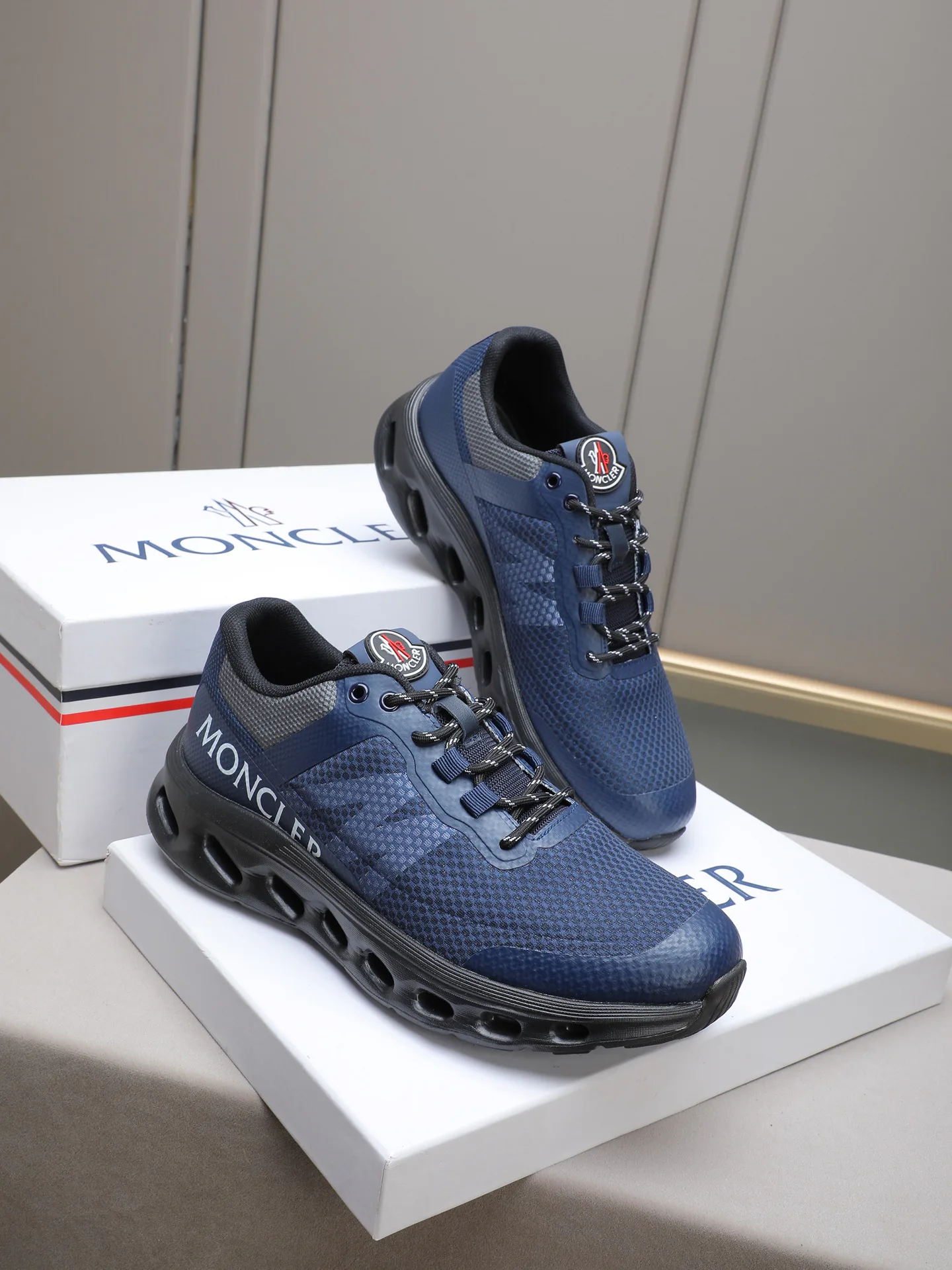 Кроссовки Мужские Moncler 10199673