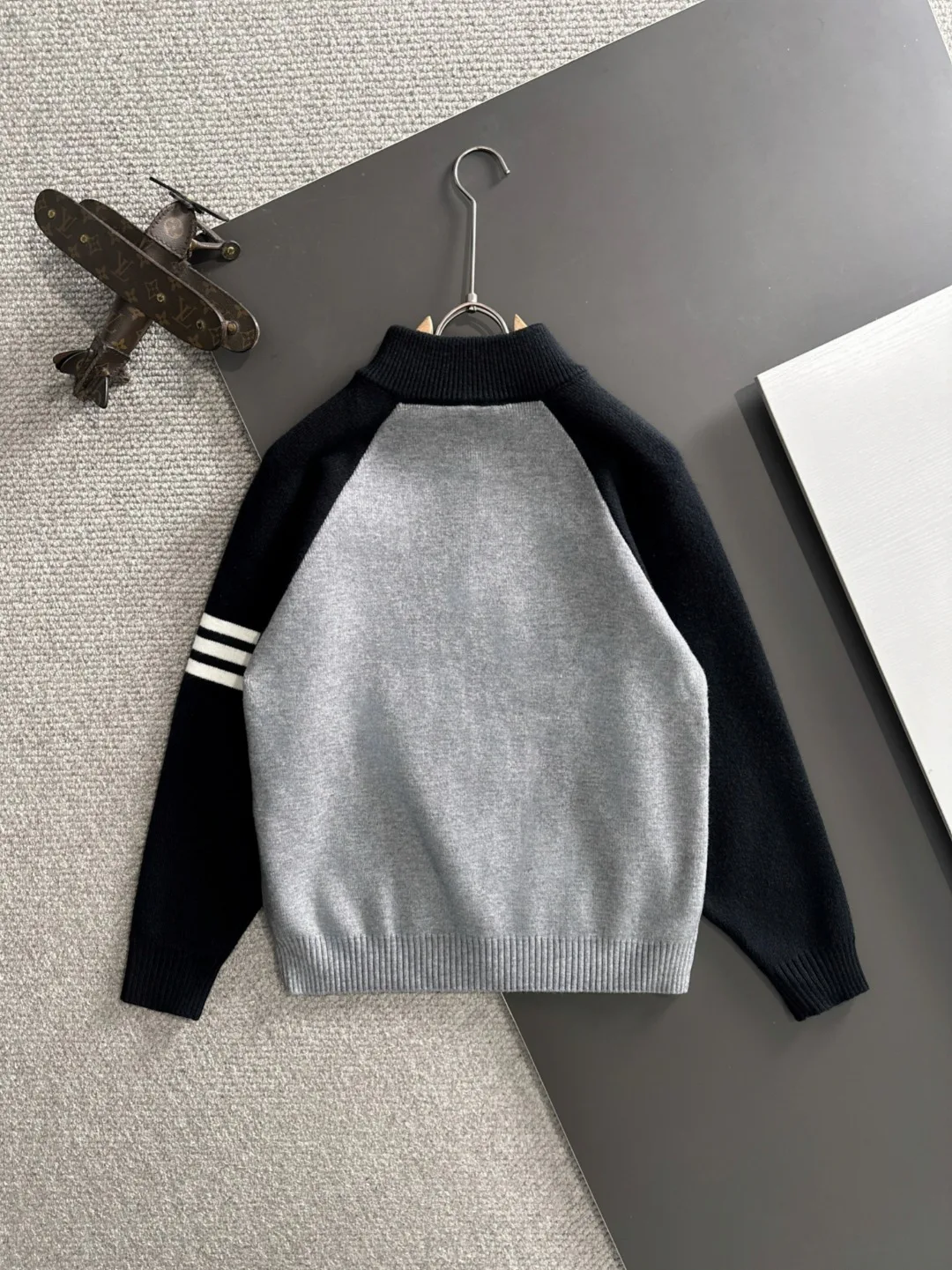 Джемперы И Свитеры Мужские Moncler 1860006