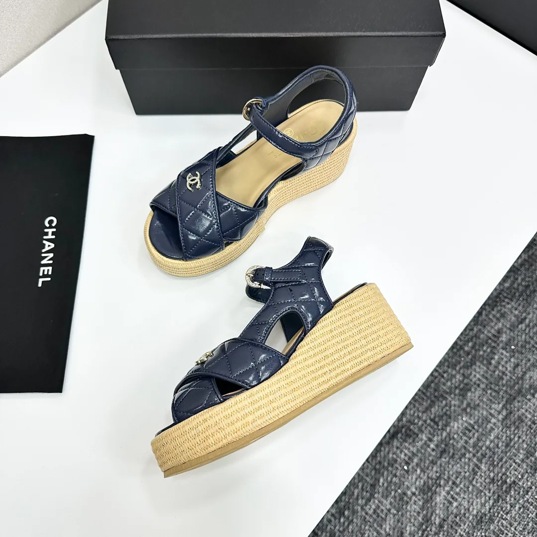 Сандалии Женские Chanel 11627945
