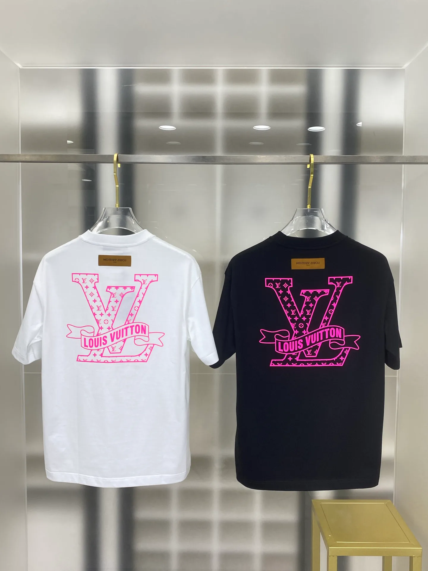 Футболки Женские Louis Vuitton 1749720