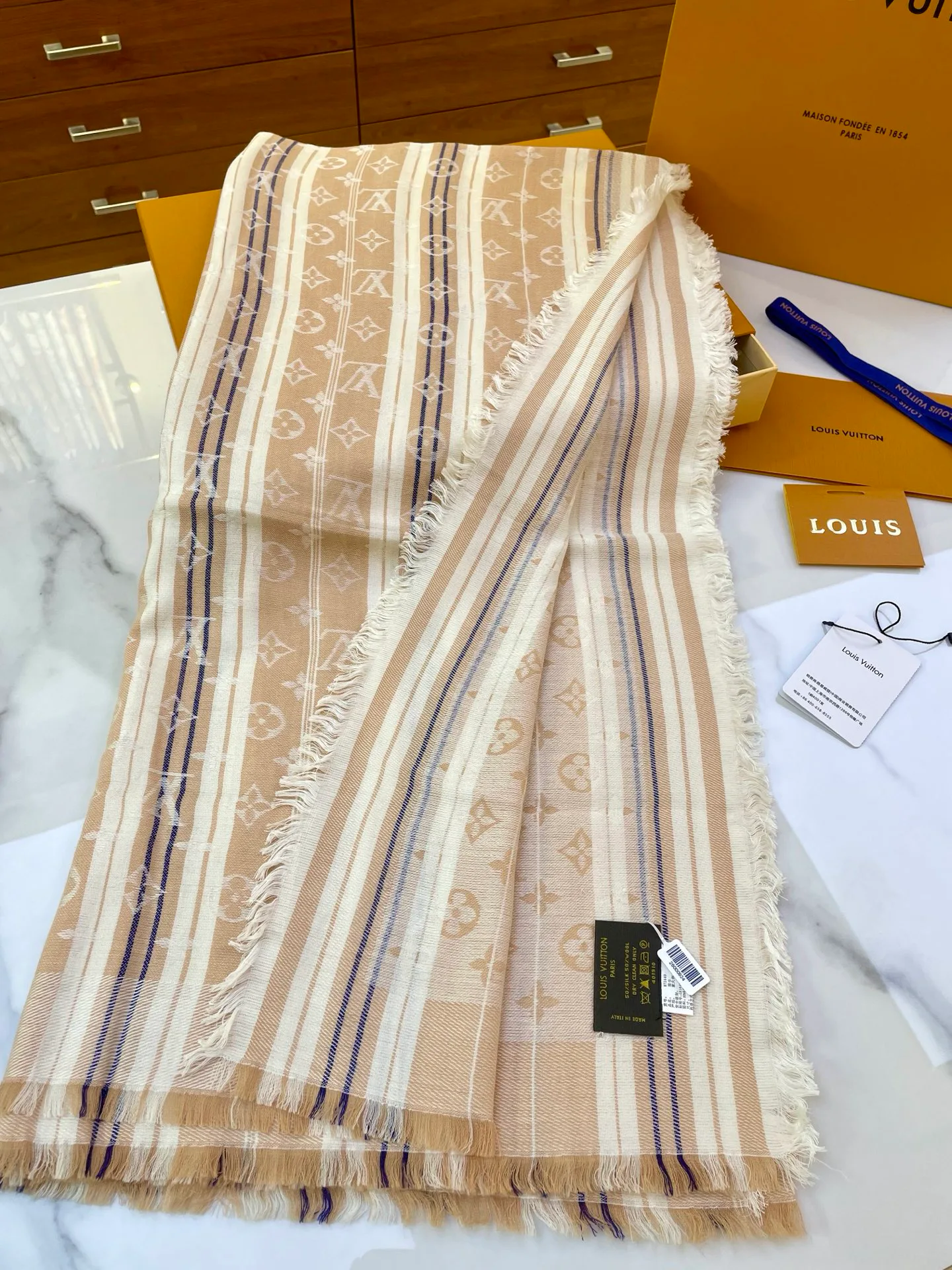 Шарфы Louis Vuitton 4874459
