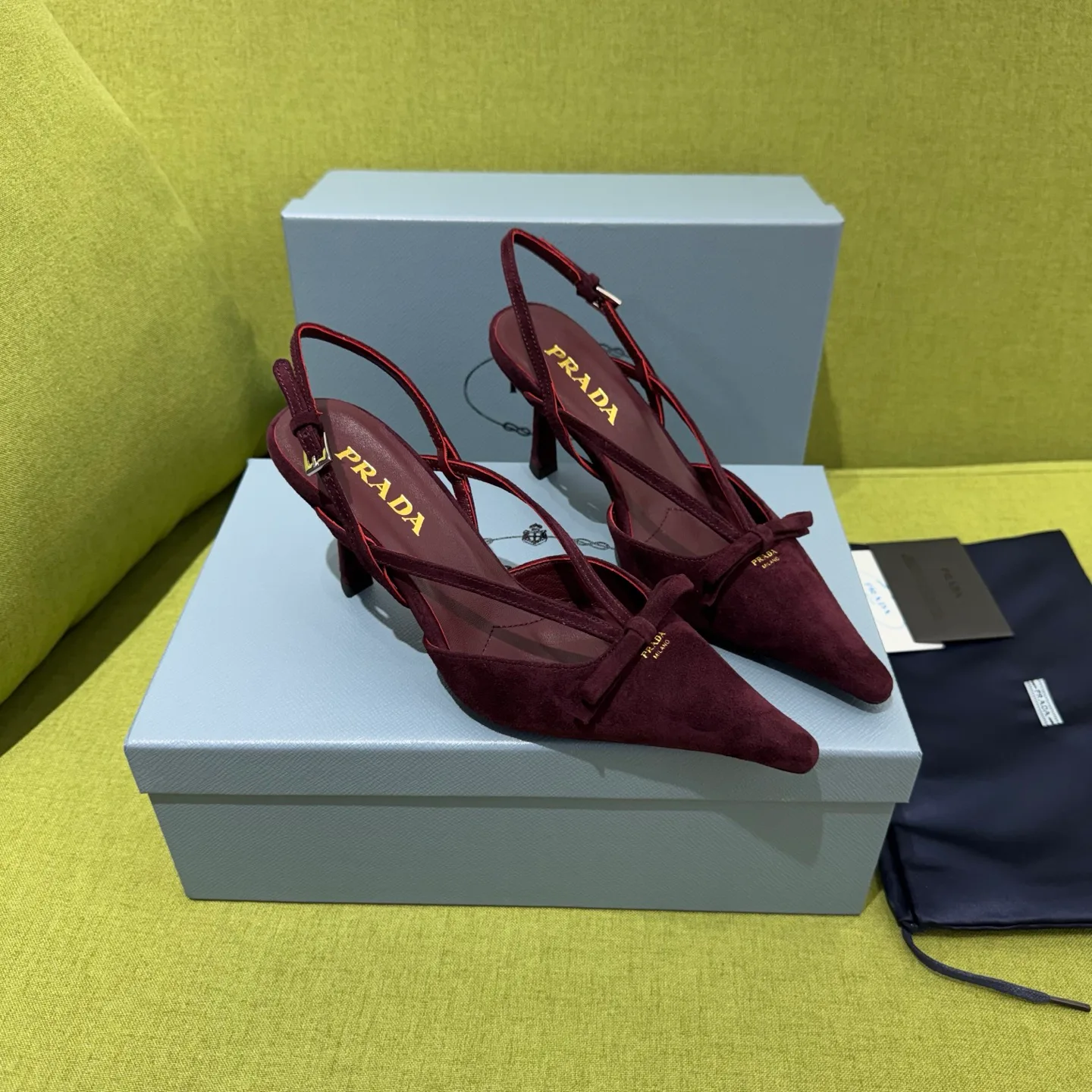 Босоножки Женские Prada 19075241
