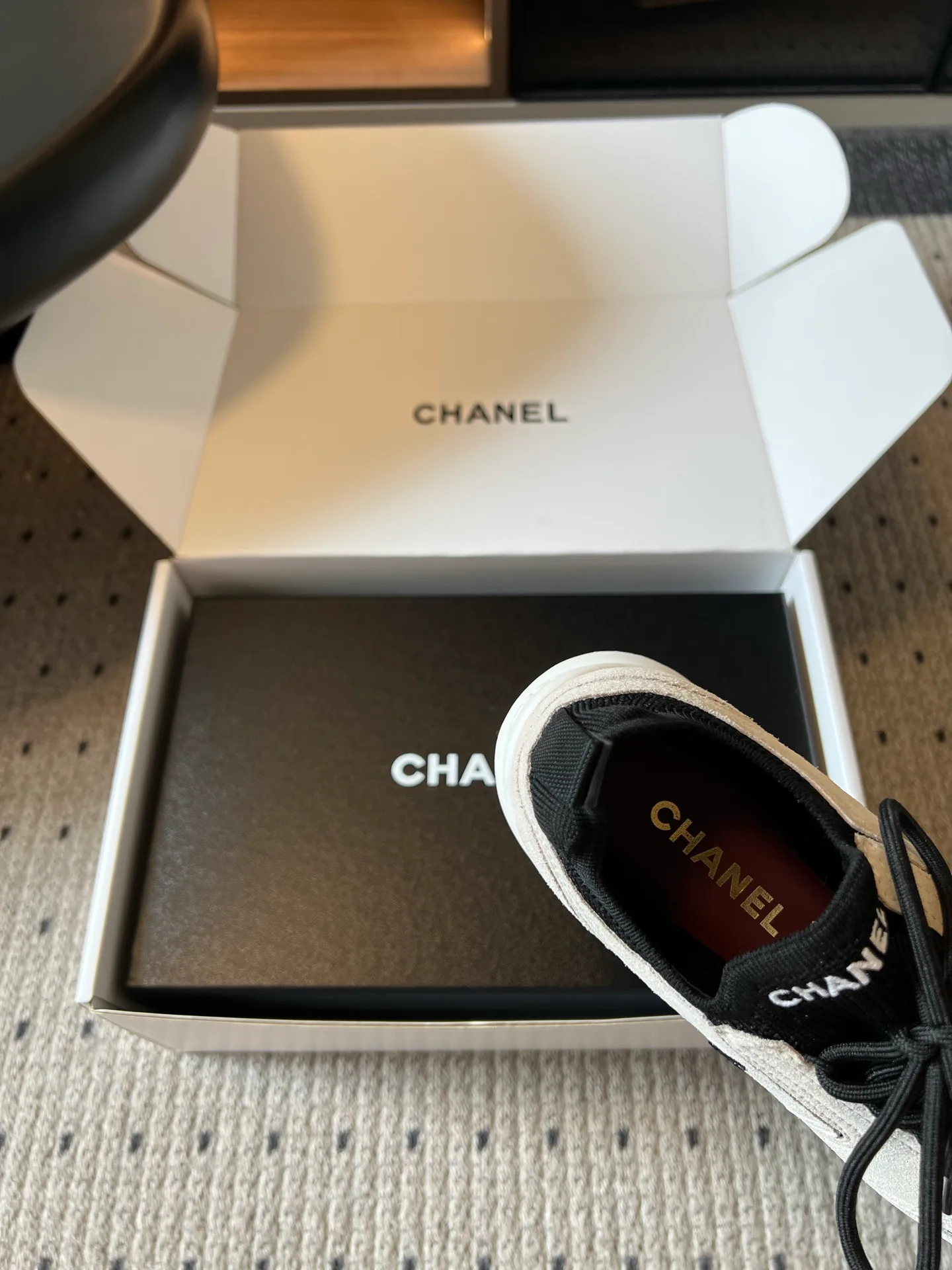 Кроссовки Женские Chanel 17793445