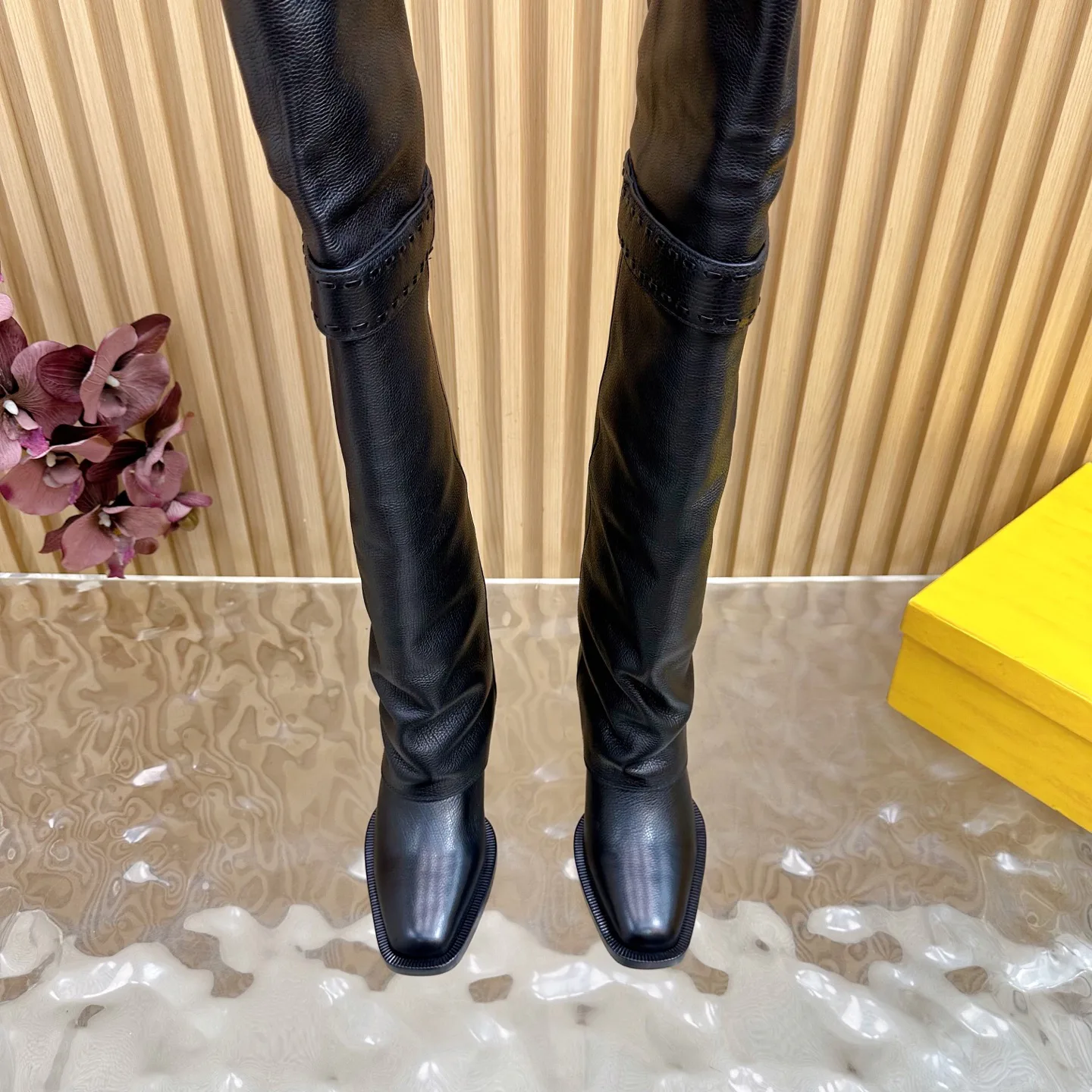 Сапоги Женские Fendi 18235462