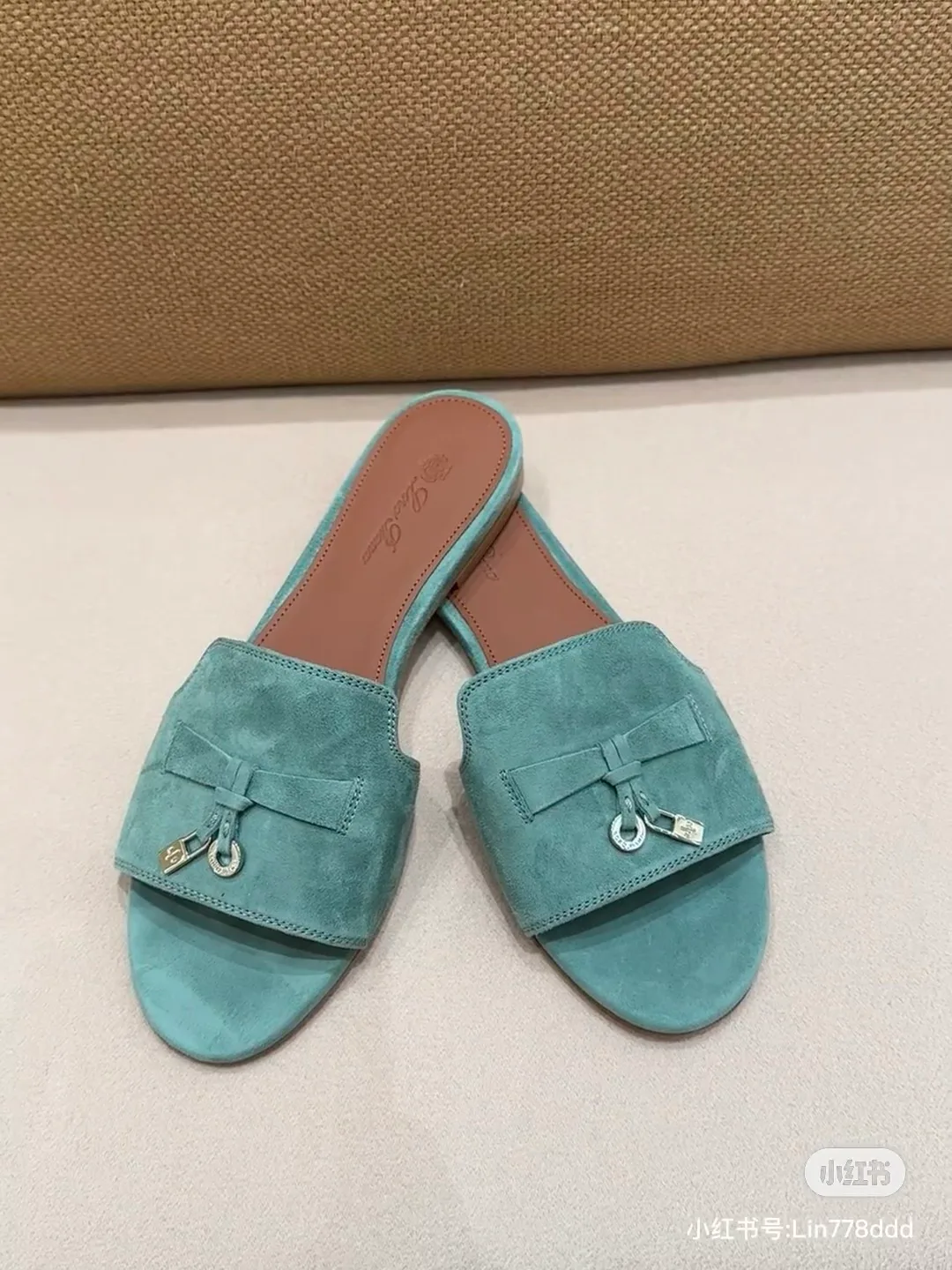 Шлепанцы Женские Loro Piana 25986