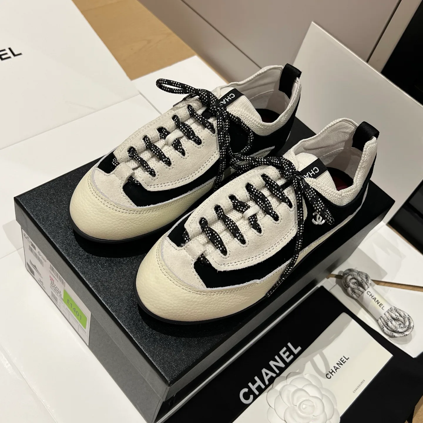 Кроссовки Женские Chanel 17415064