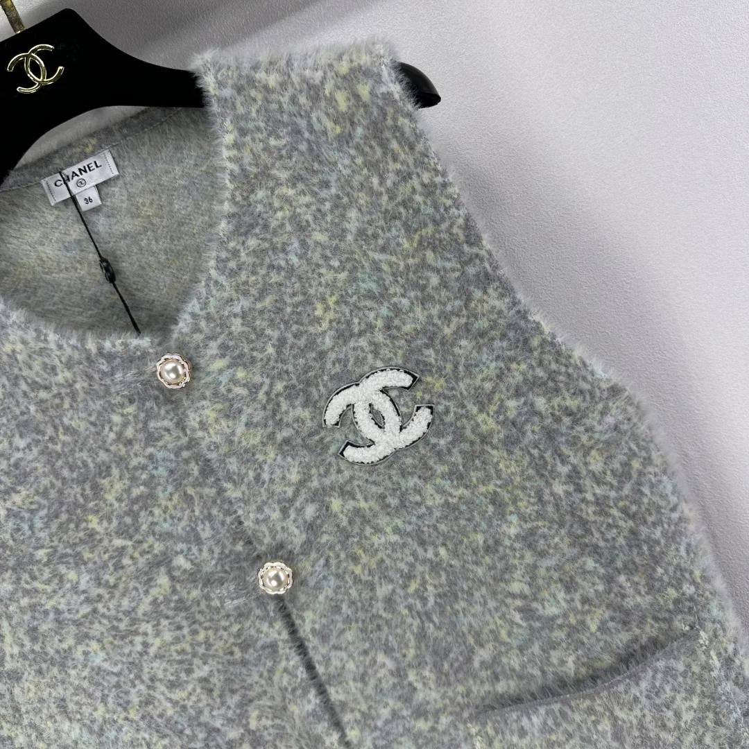 Жилеты Женские Chanel 2942936