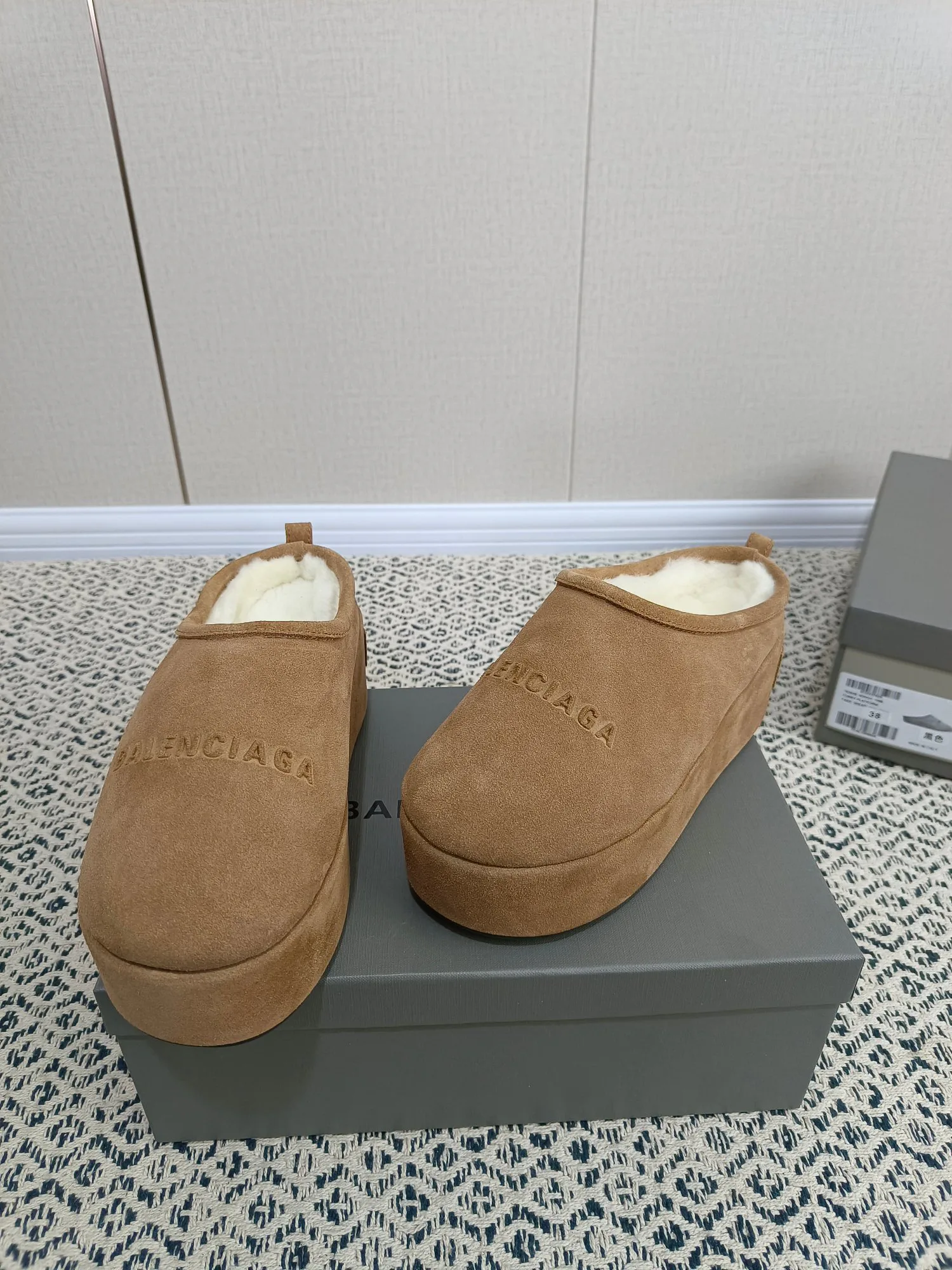 Тапочки Женские Balenciaga 1284985