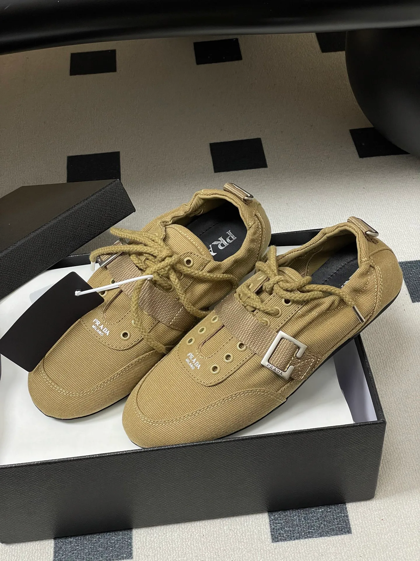 Кеды Женские Prada 12880092