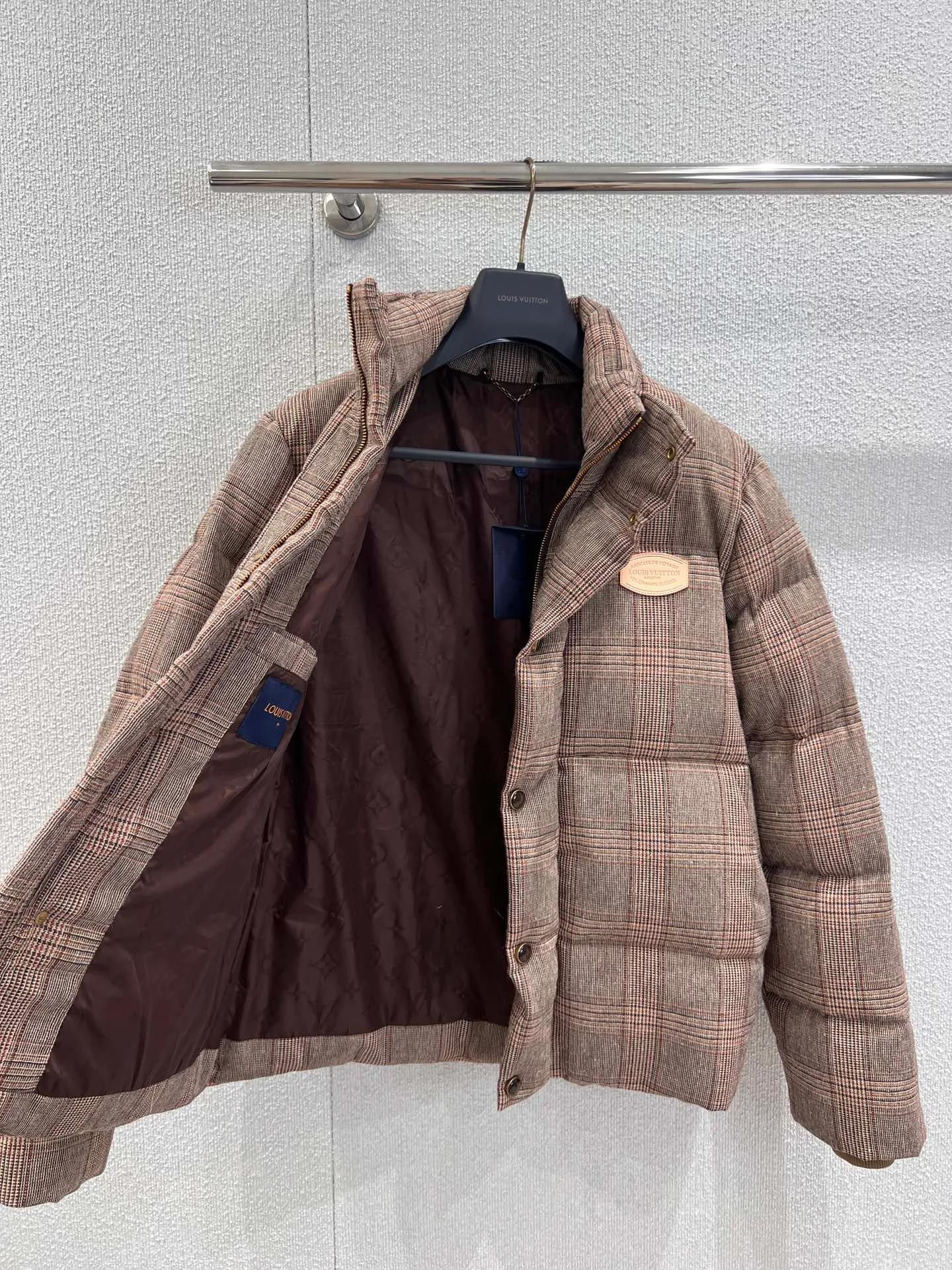 Куртки И Пуховики Женские Louis Vuitton 852153