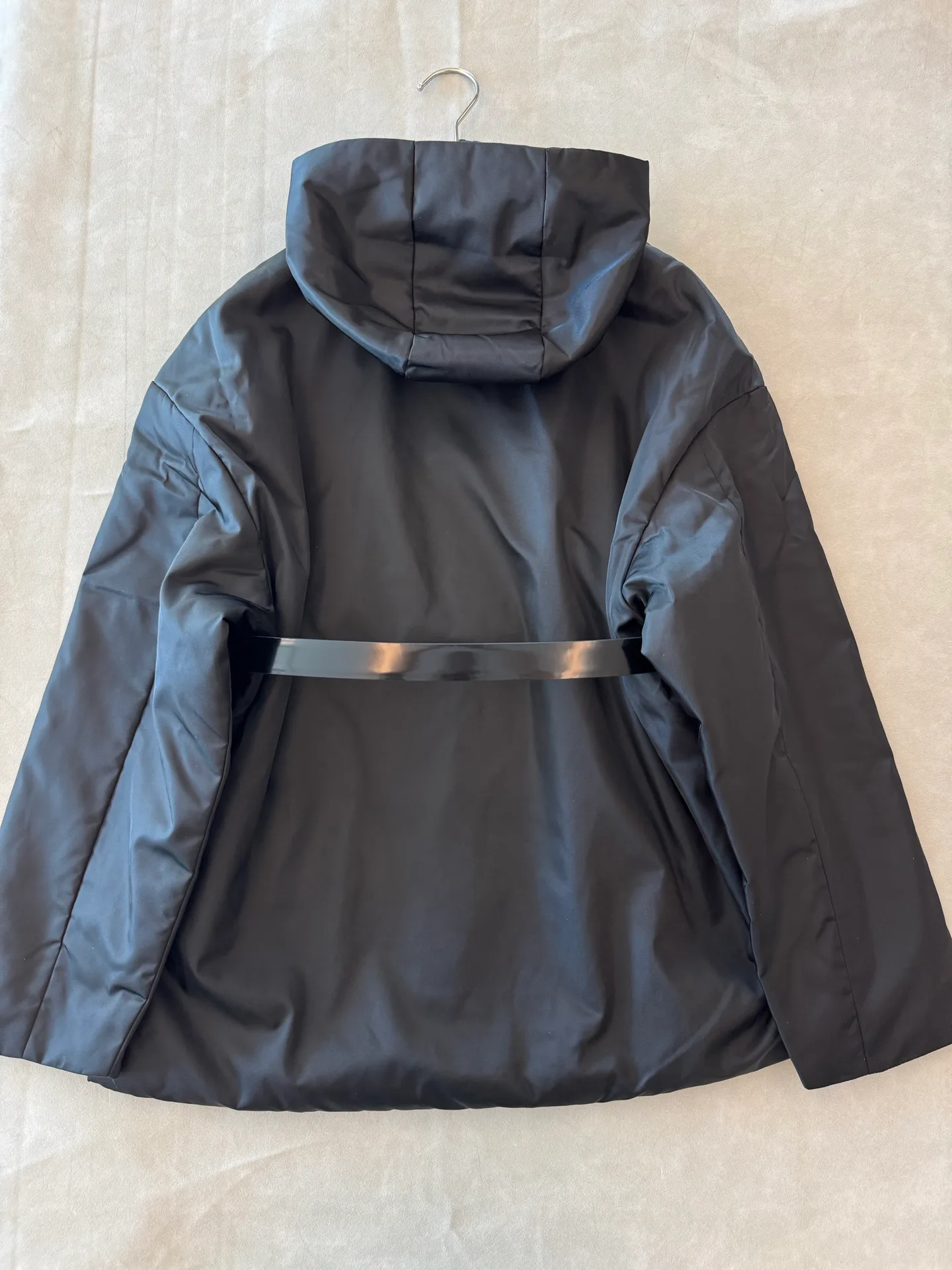 Куртки И Пуховики Женские Prada 18189294
