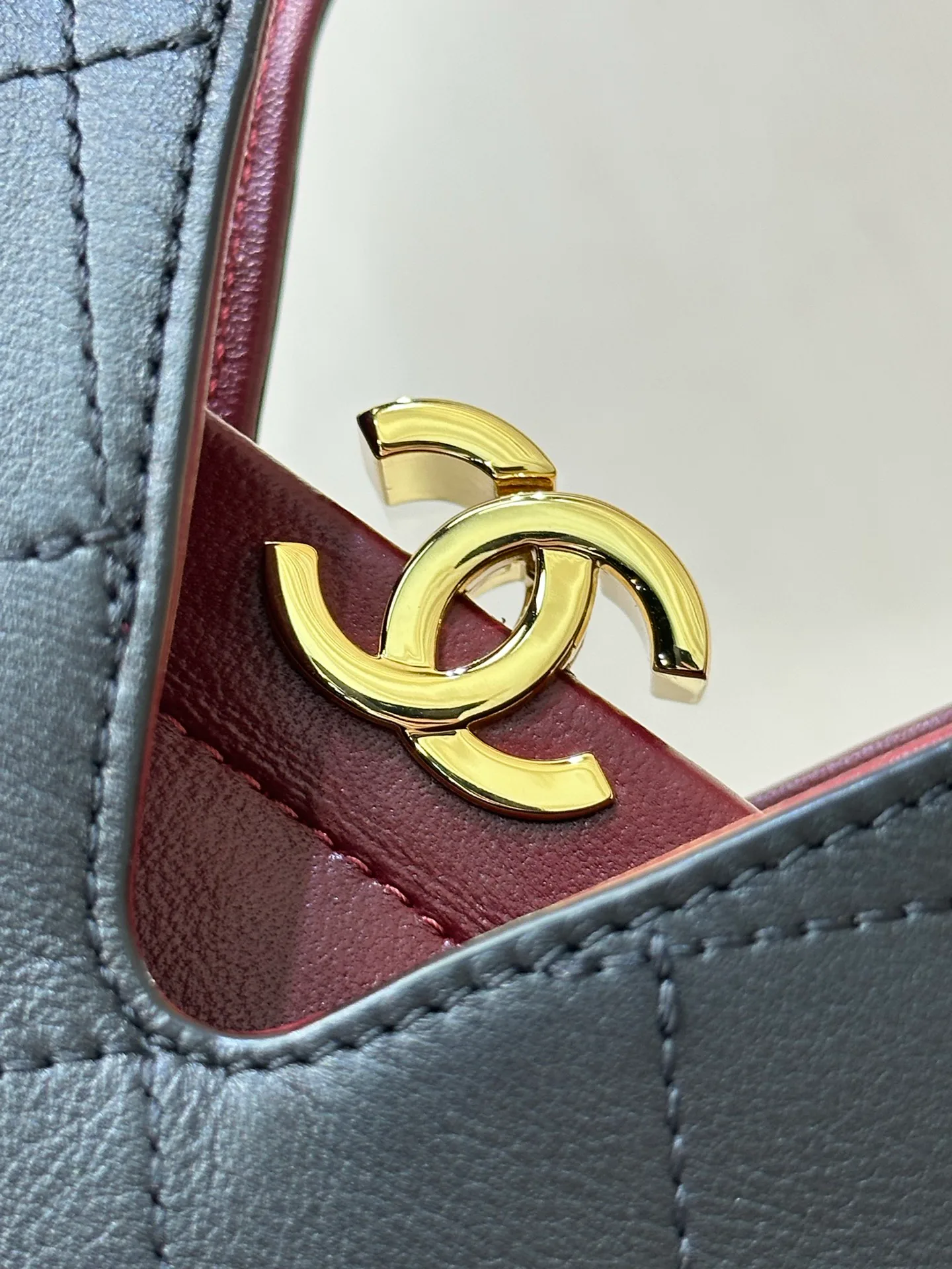 Классические Сумки Женские Chanel 17376069