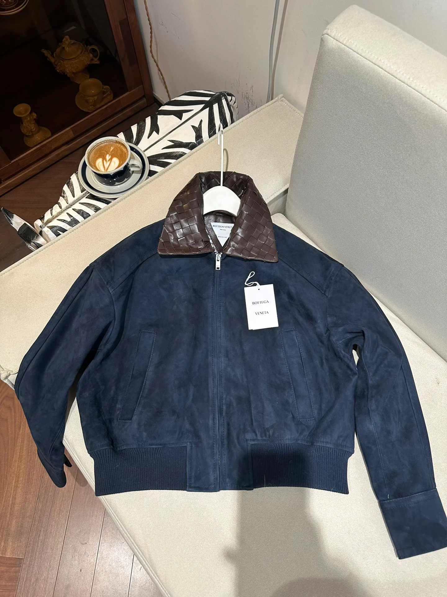Кожаные Куртки И Дублёнки Женские Bottega Veneta 3078216