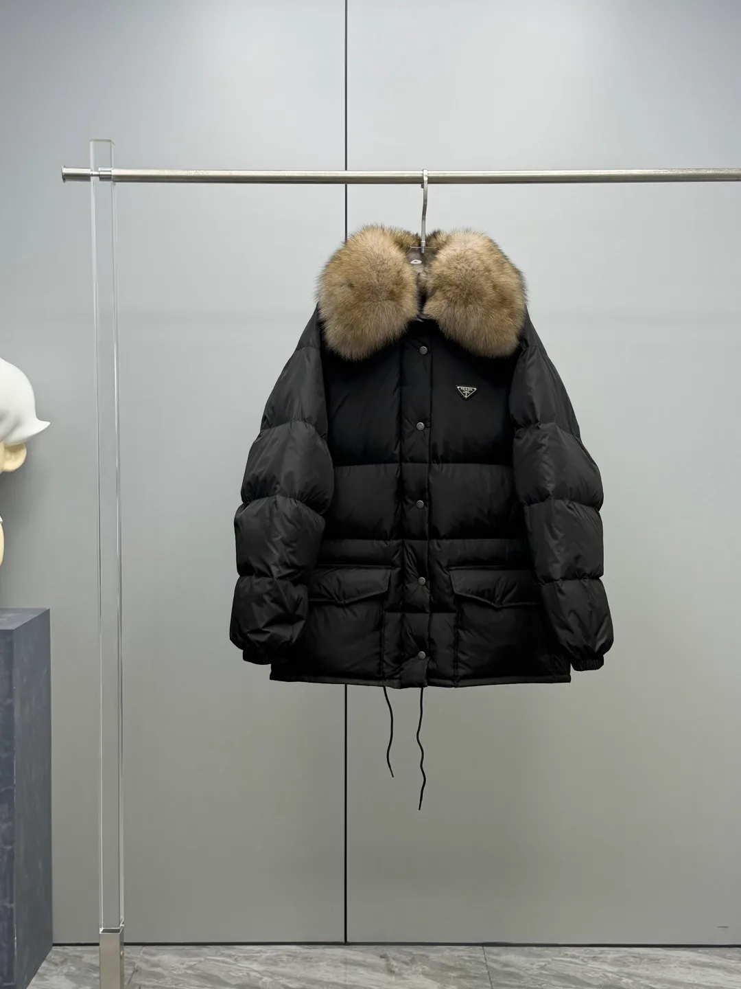 Куртки И Пуховики Женские Prada 17892316