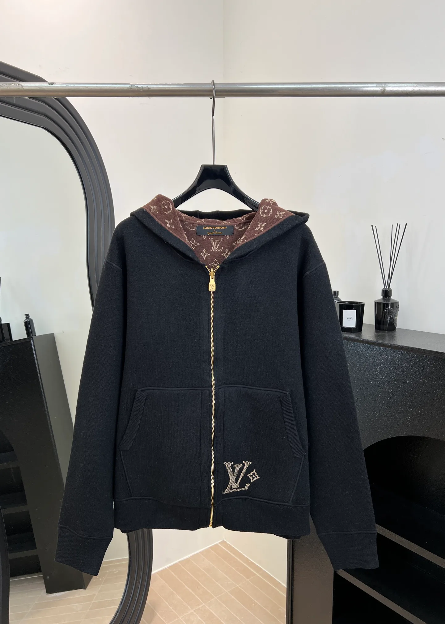 Куртки И Пуховики Женские Louis Vuitton 512588