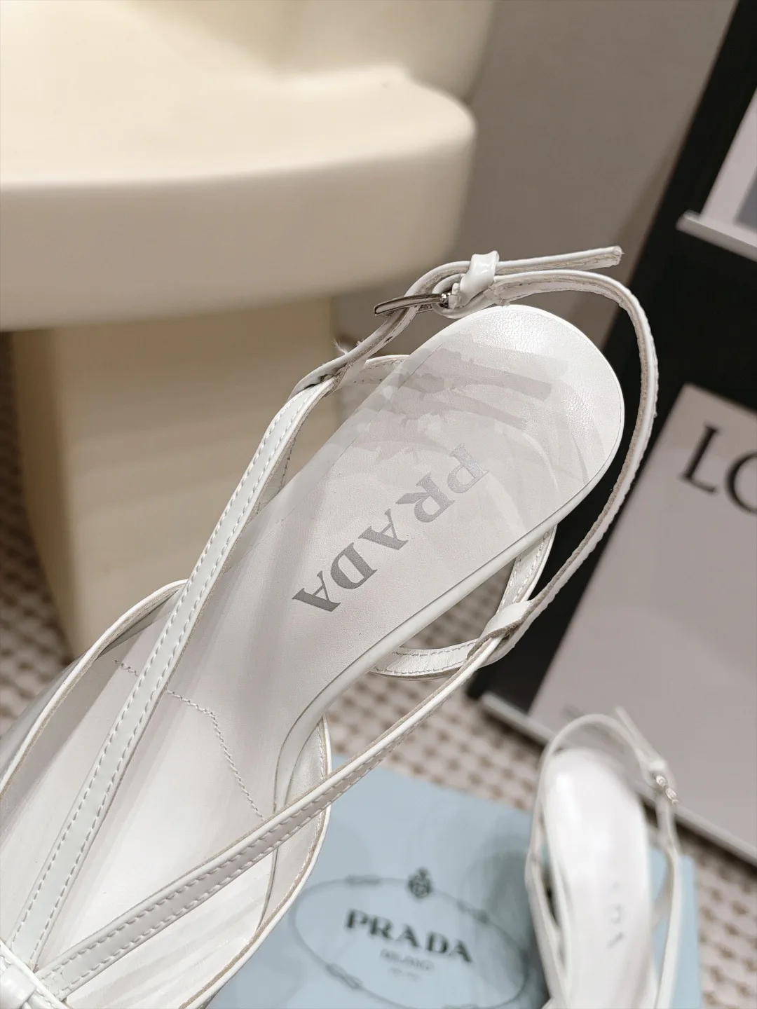 Туфли Женские Prada 19762355