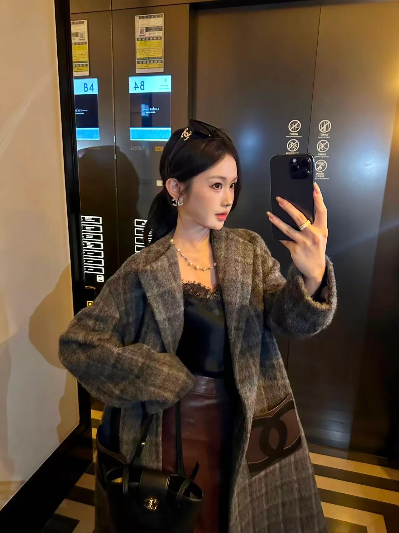 Пальто Женские Chanel 19579820