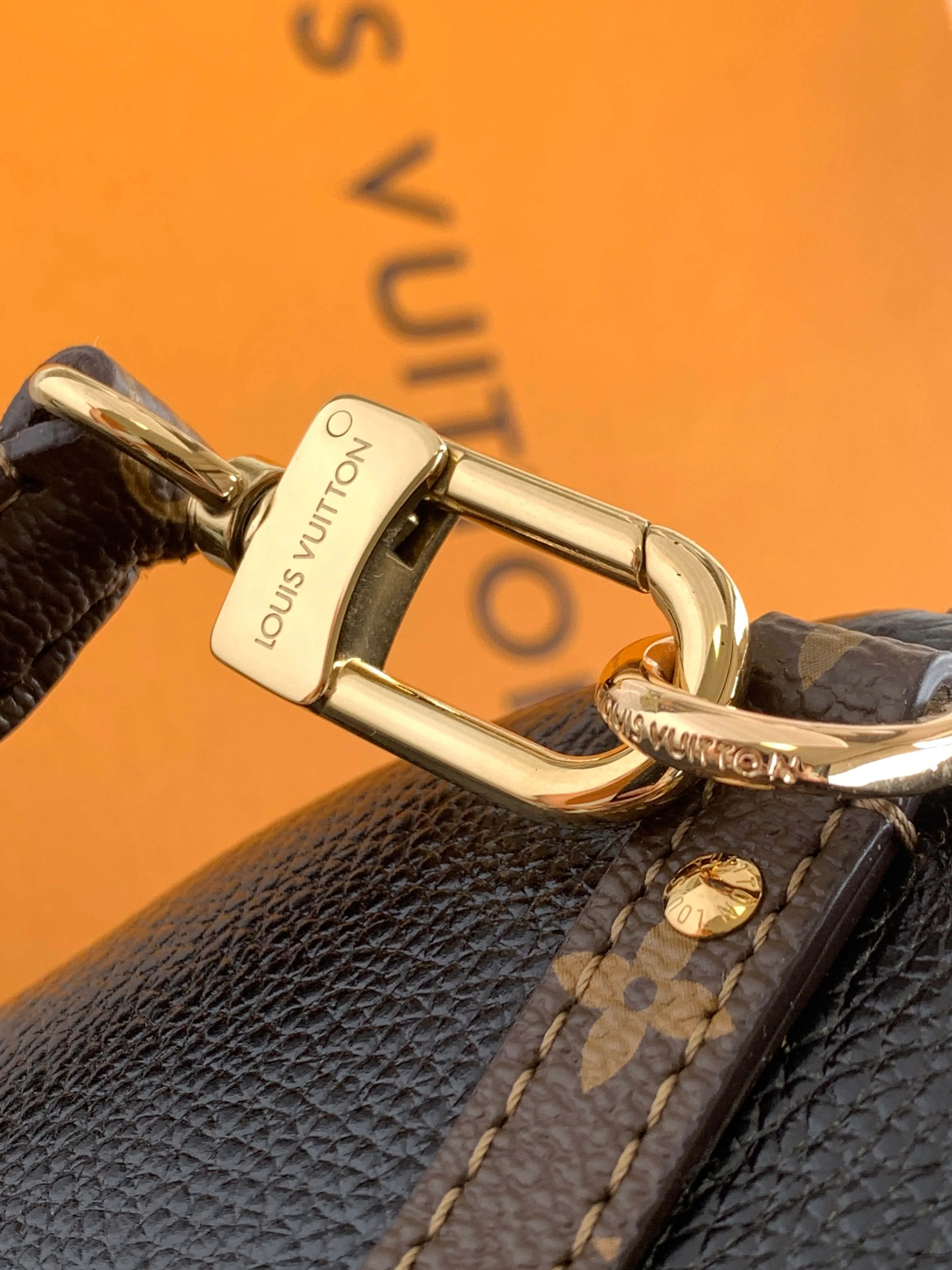 Сумки На Ремне Женские Louis Vuitton 99575