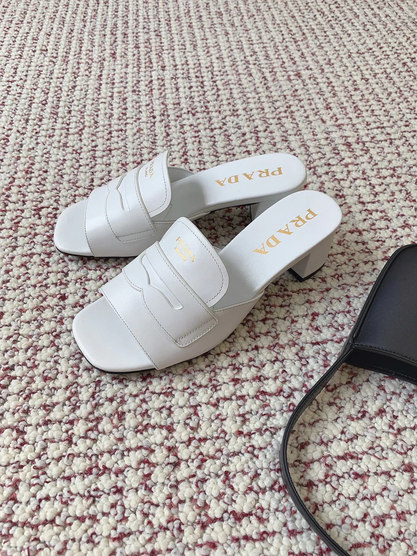 Босоножки Женские Prada 12725701