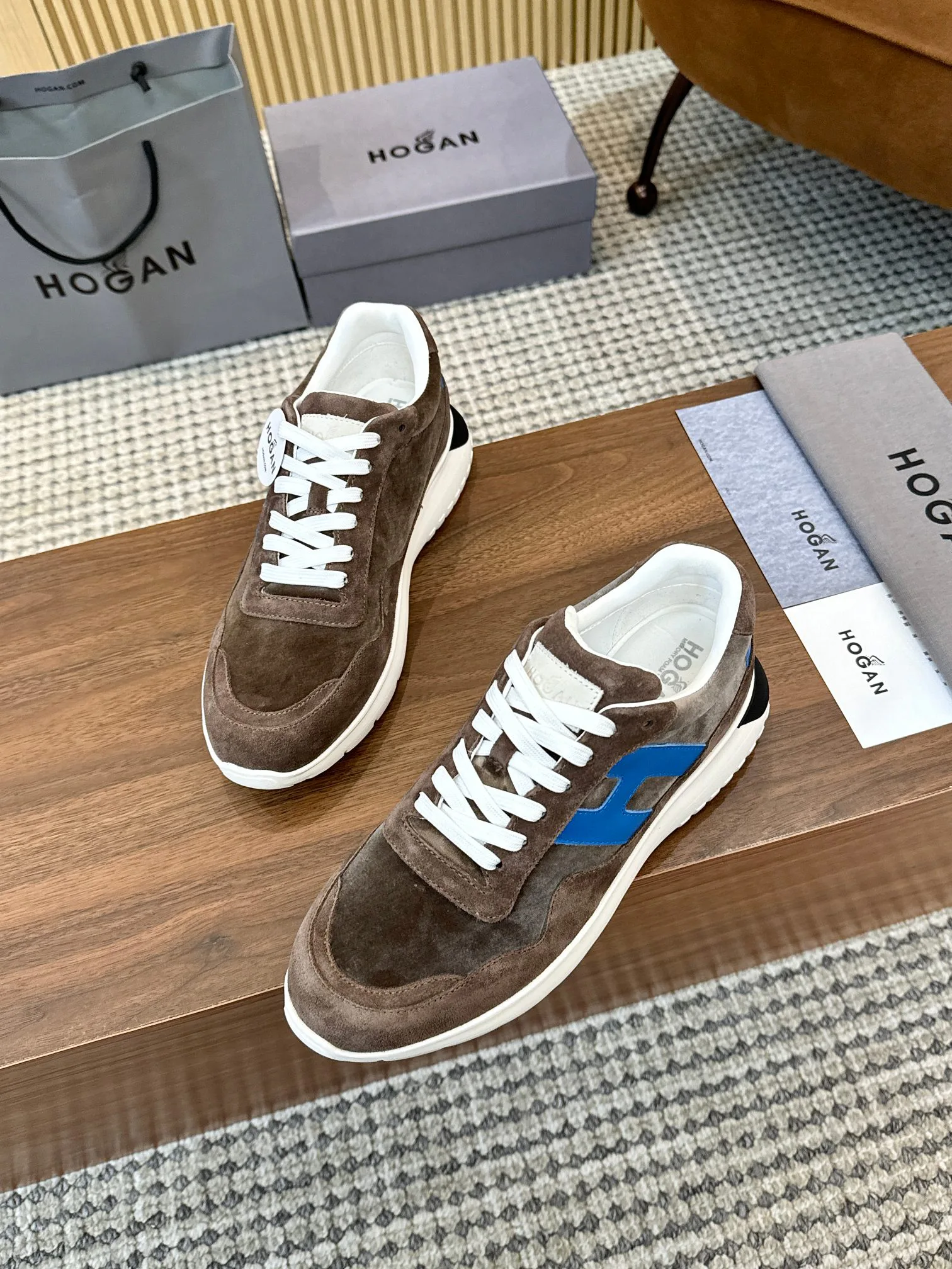 Кроссовки Женские Hogan 12835354