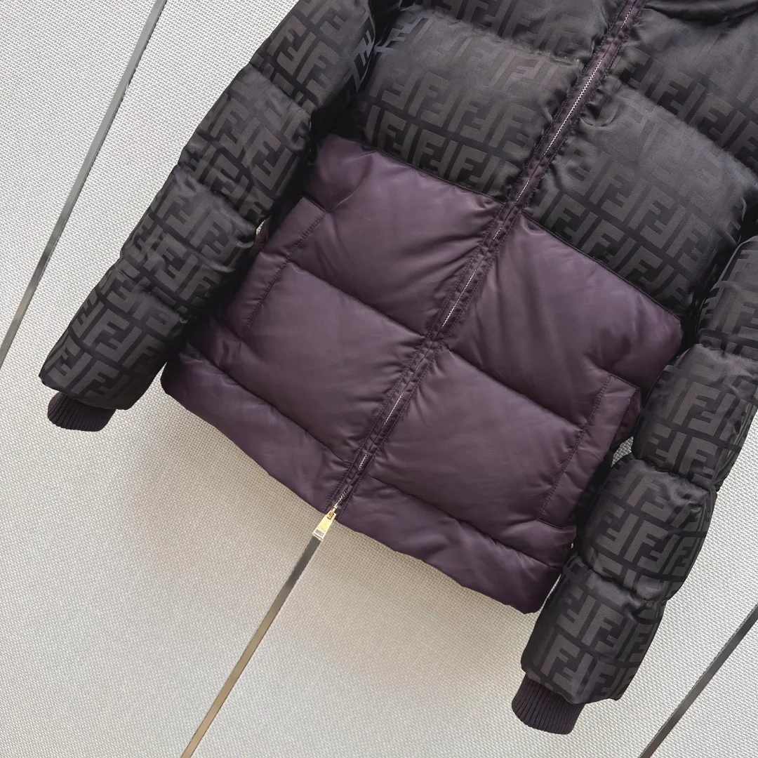 Куртки И Пуховики Женские Fendi 18279065