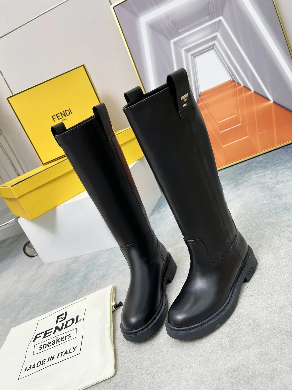 Сапоги Женские Fendi 18104308