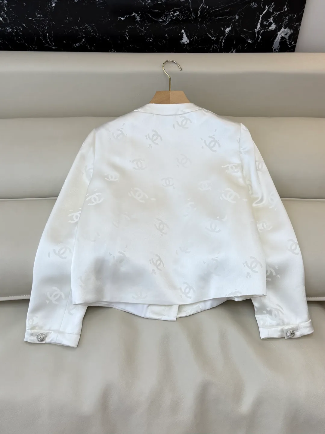 Жакеты Женские Chanel 10503317